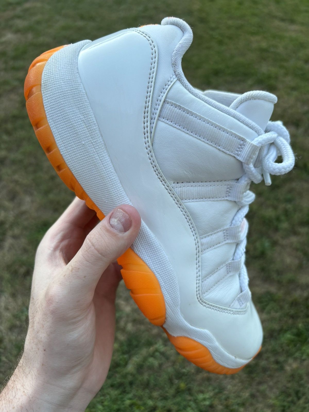 Jordan 11 retro low 8m Jordan 11 Retro Low  main image 3