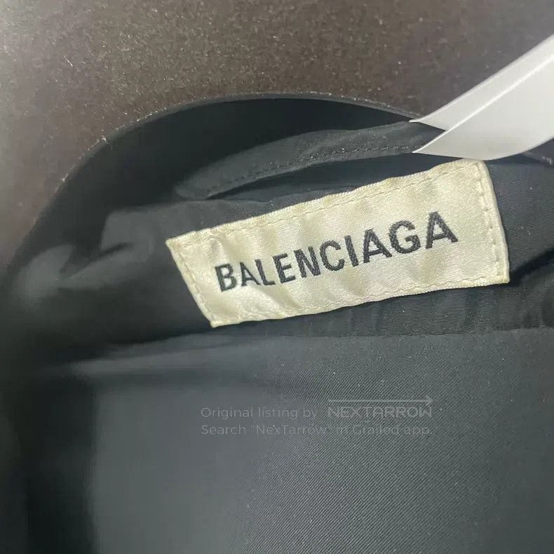 Balenciaga Balenciaga Chest lock logo black down coat Size XXS / US 00 / IT 34 - 3 Thumbnail