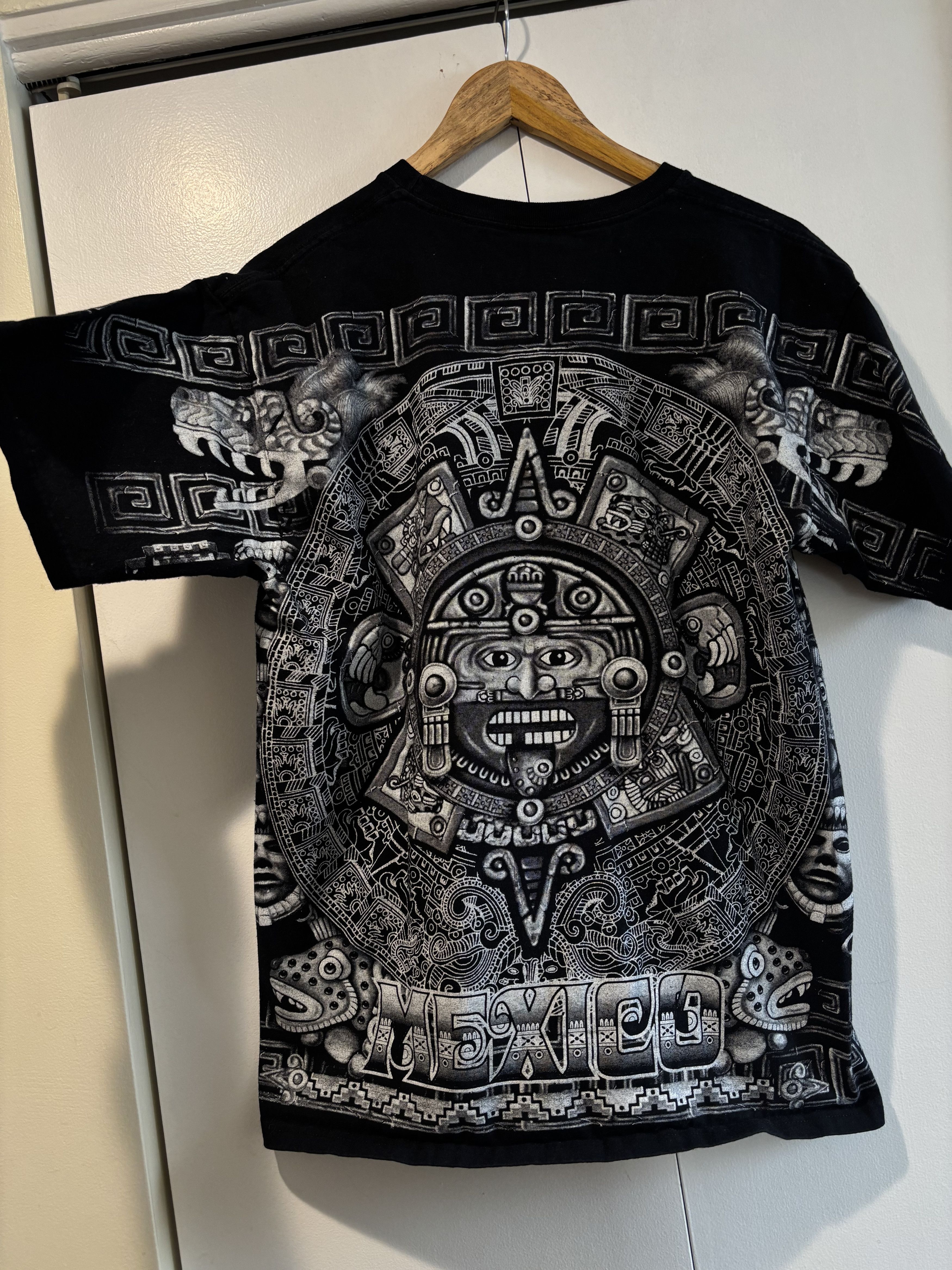 Vintage Vintage Aztec AOP Shirt Size US L / EU 52-54 / 3 - 4 Thumbnail