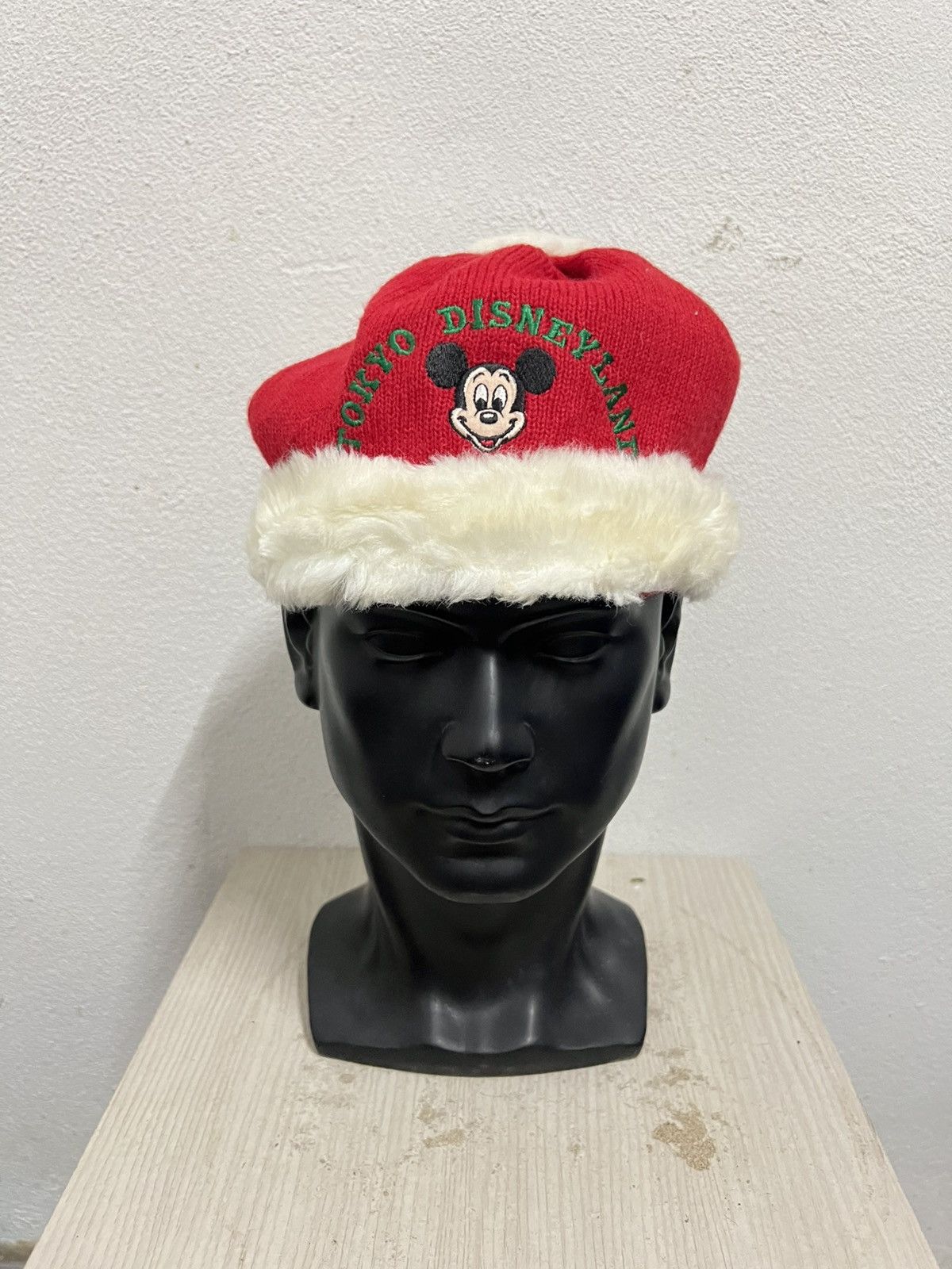 Mickey Mouse Vintage Mickey Mouse Disney Cartoon Beanie Hat Size ONE SIZE - 2 Thumbnail