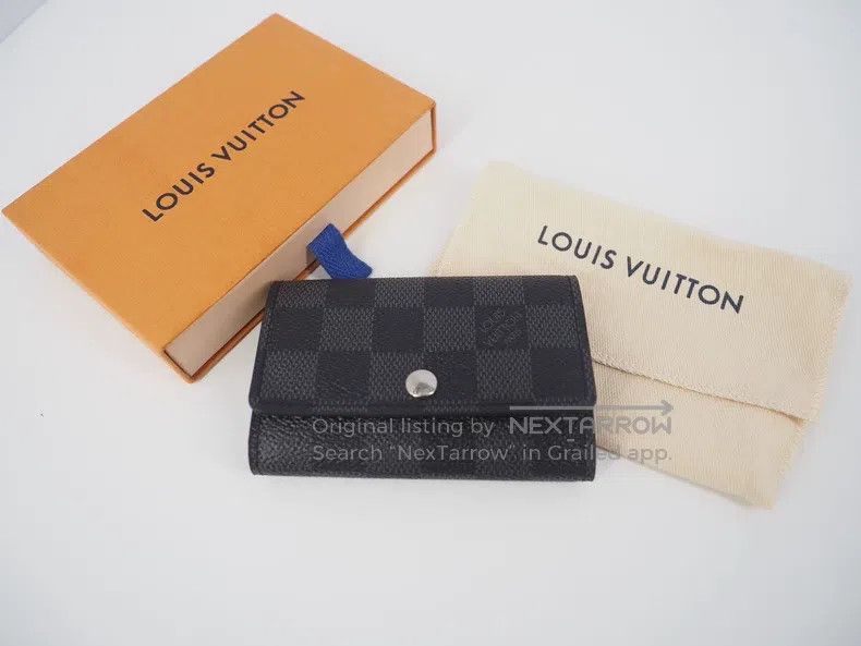 Louis Vuitton Louis Vuitton Black Checkered Fold-Over Key Pouch Size ONE SIZE - 1 Thumbnail