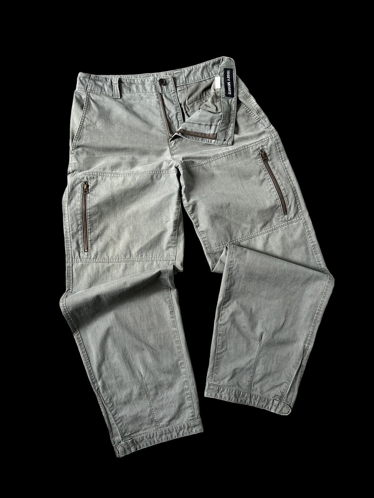 Issey Miyake × Vintage 1990 Issey Miyake Utility Pants Size US 33 - 1 Thumbnail