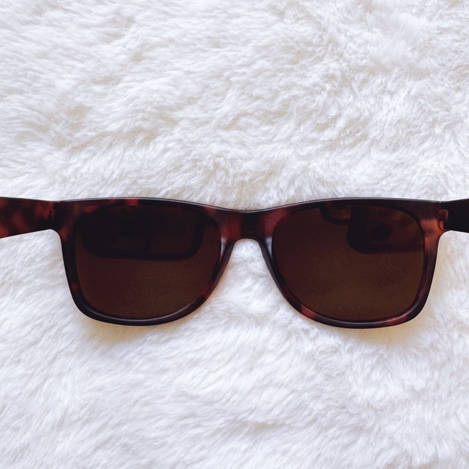 Other Lola Tortoise Brown Polycarbonate Sunglasses Size ONE SIZE - 10 Thumbnail