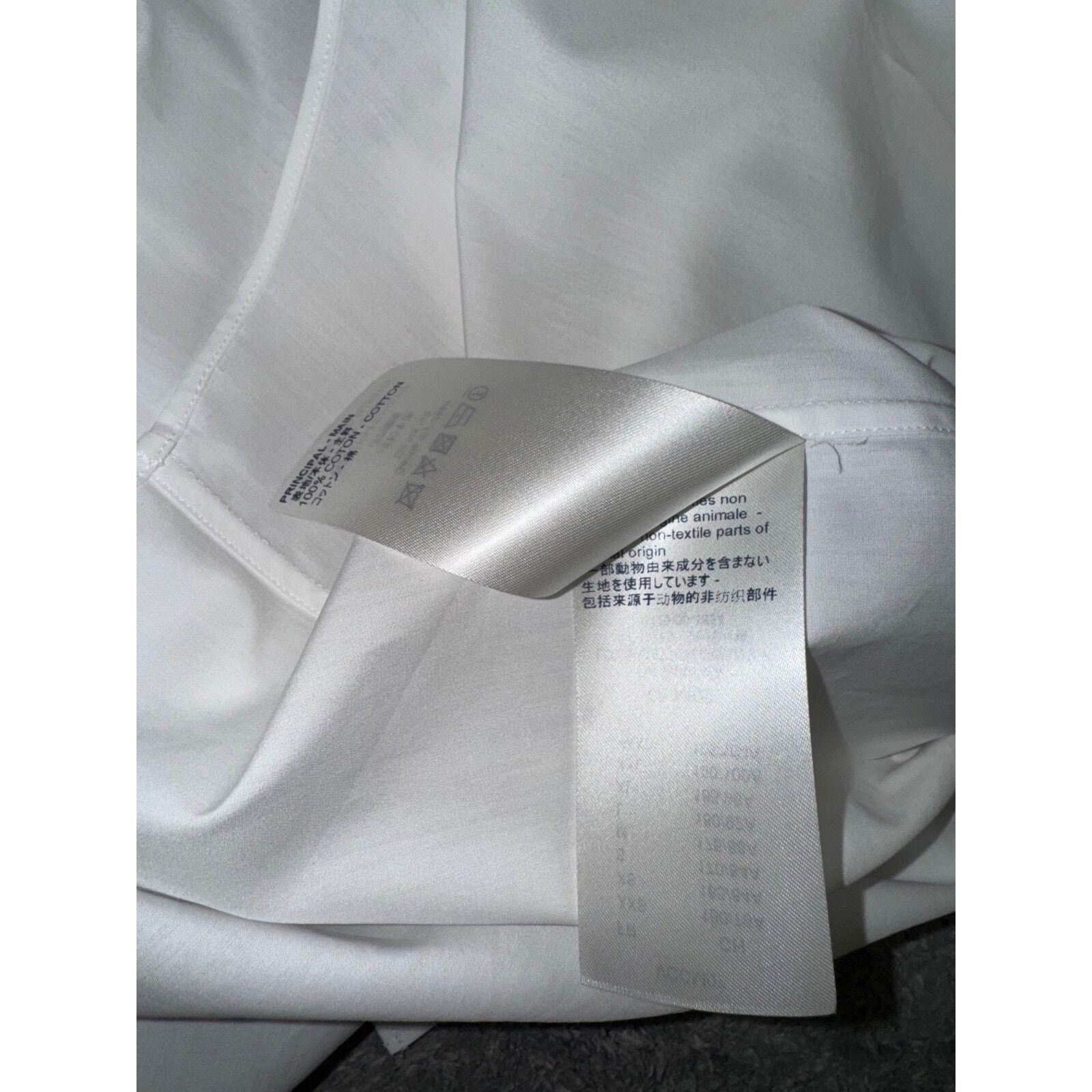 Louis Vuitton Louis Vuitton LVSE Regular White Long Sleeve DNA Collar Size US M / EU 48-50 / 2 - 13 Thumbnail