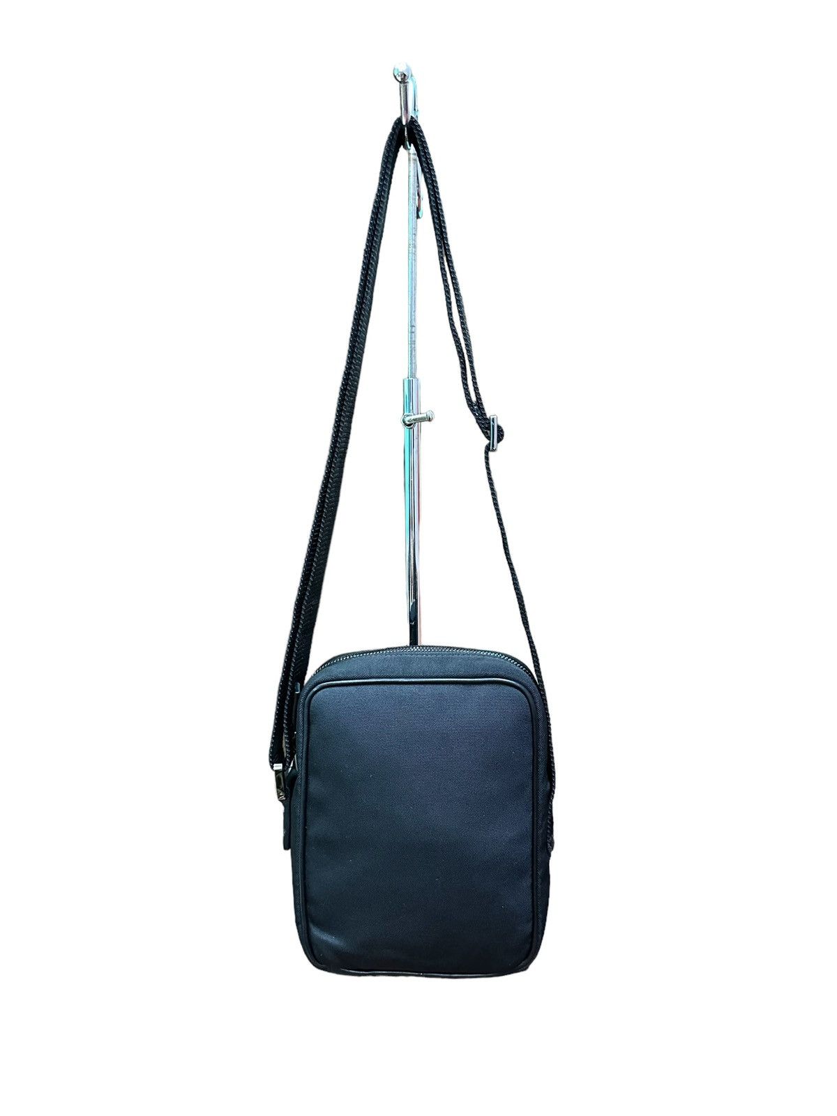 Gucci AUTHENTIC GUCCI SMALL BLACK CANVAS CROSSBODY BAG Size ONE SIZE - 3 Thumbnail