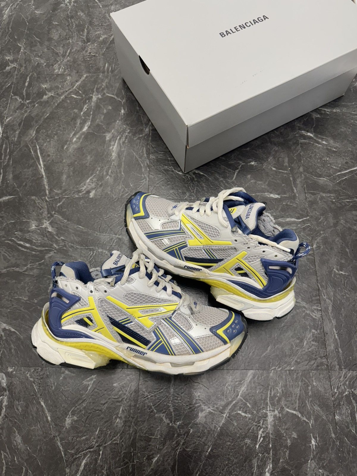 Balenciaga Balenciaga Runner Sneakers Size US 8 / EU 41 - 1 Thumbnail