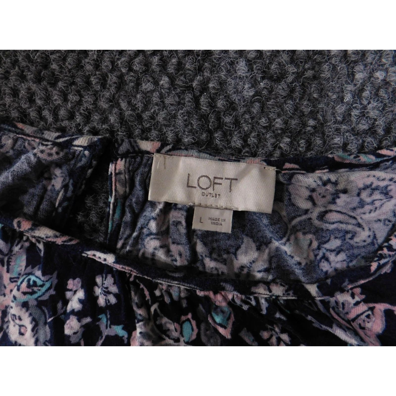 Loft VINTAGE LOFT Outlet Shirt Womens L Blue Pink Floral Paisley Sleeveless Rayon Blouse Size L / US 10 / IT 46 - 7 Thumbnail