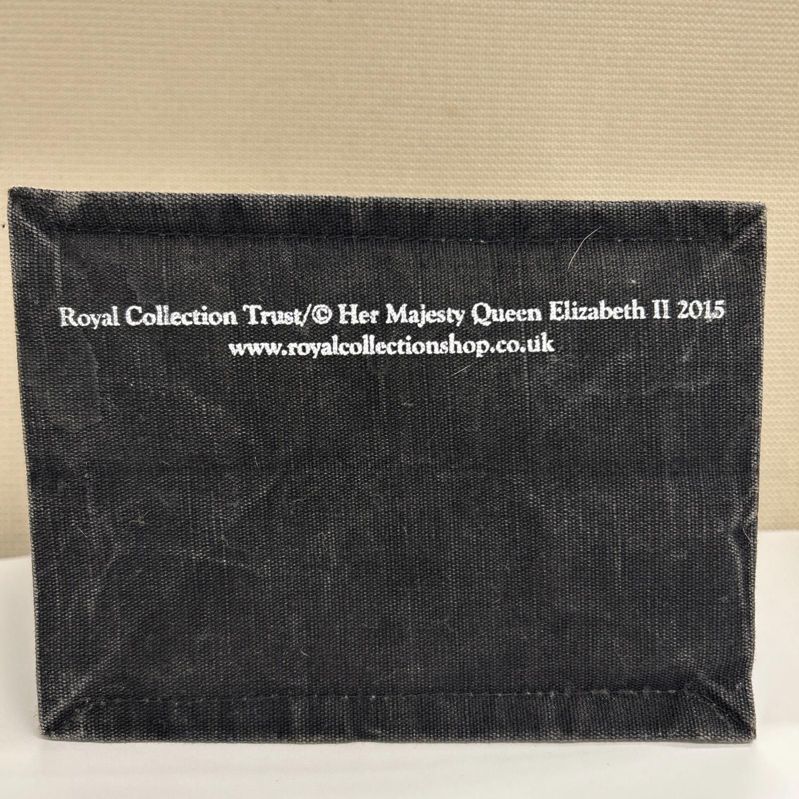 Palace Buckingham Palace Gift Bag Tote Her Majesty Queen Elizabeth Size ONE SIZE - 5 Thumbnail