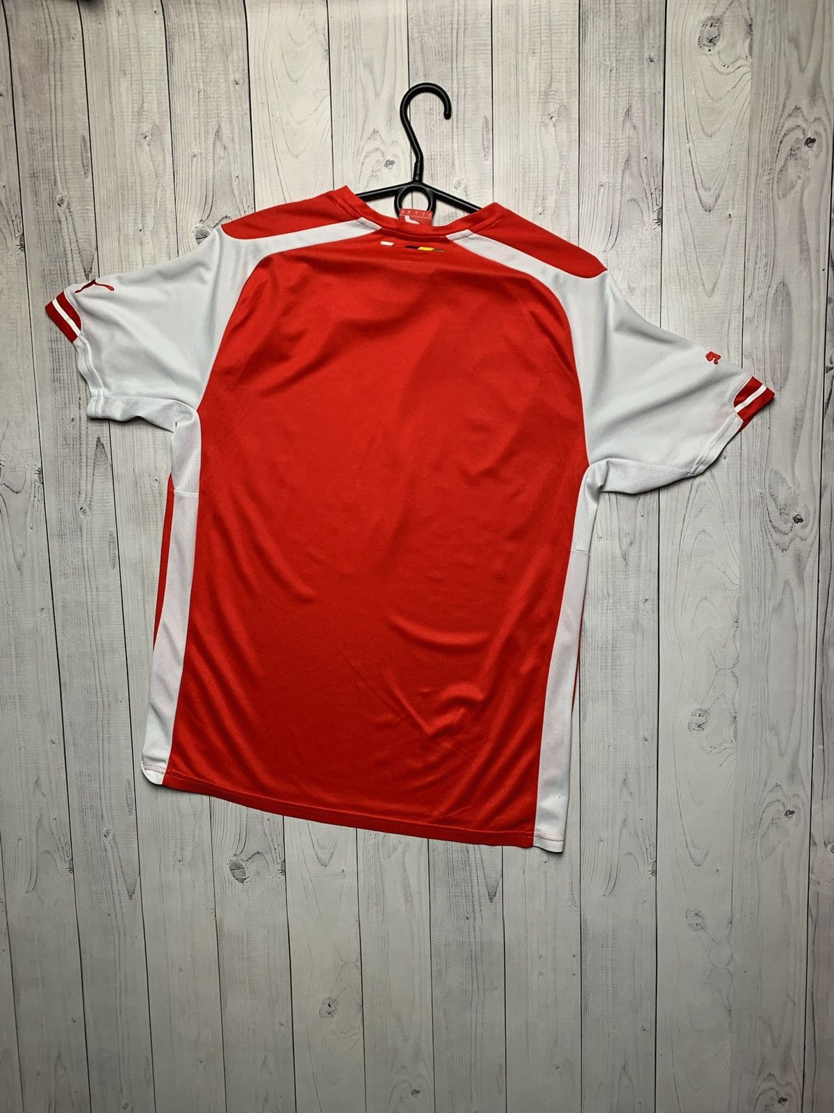 Puma × Vintage Vintage puma Arsenal soccer jersey size M red Size US M / EU 48-50 / 2 - 6 Thumbnail