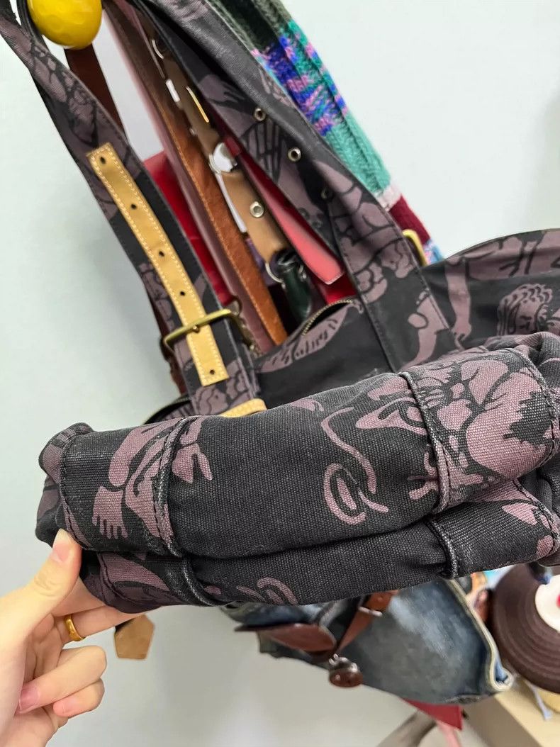 Vivienne Westwood Vivienne Westwood size os Kenyan Series Handmade Bag Size ONE SIZE - 7 Thumbnail