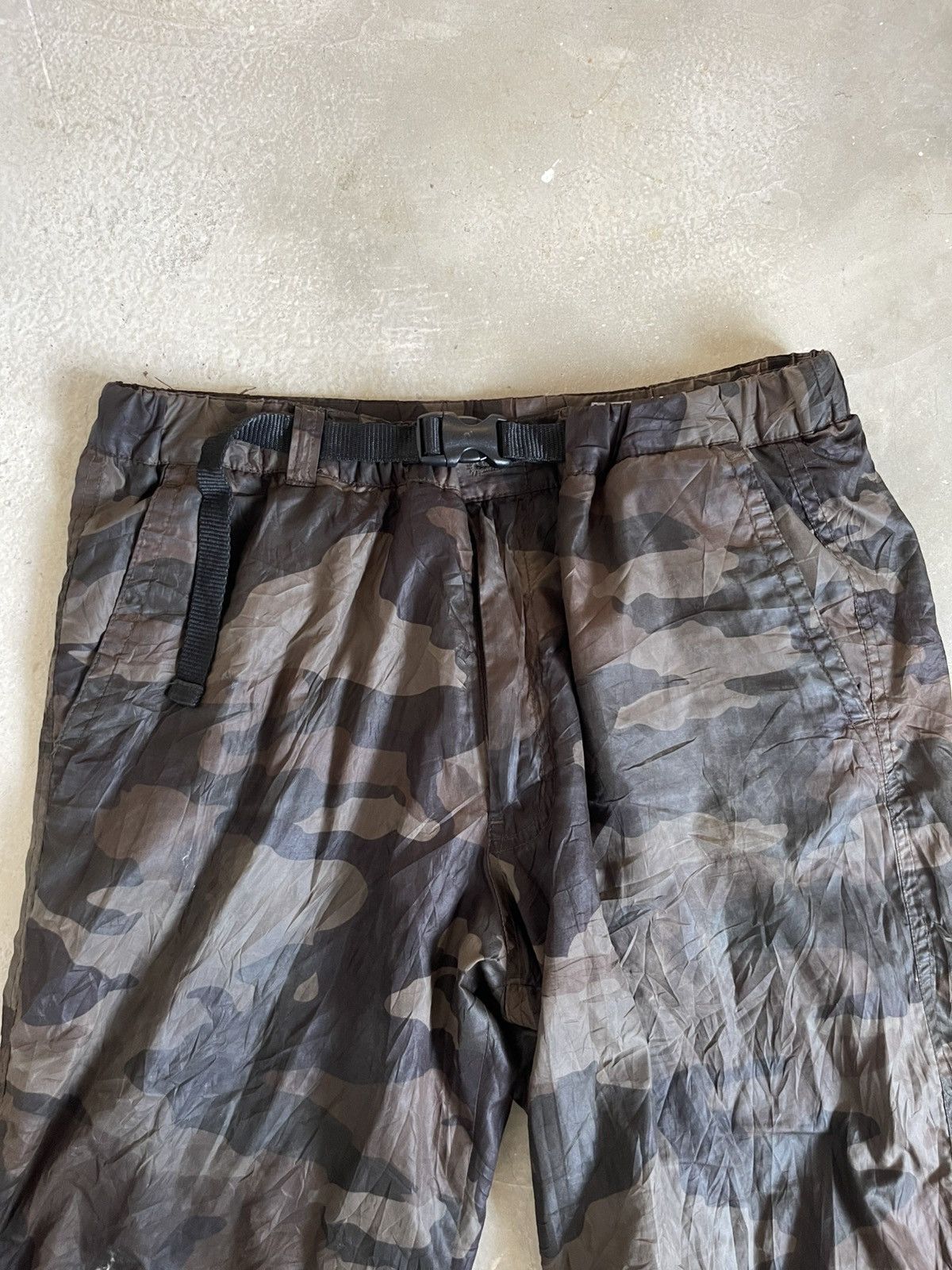 Uniqlo RARE UNIQLO SWEATPANT CAMOUFLAGE DESIGNED Size US 32 / EU 48 - 3 Thumbnail