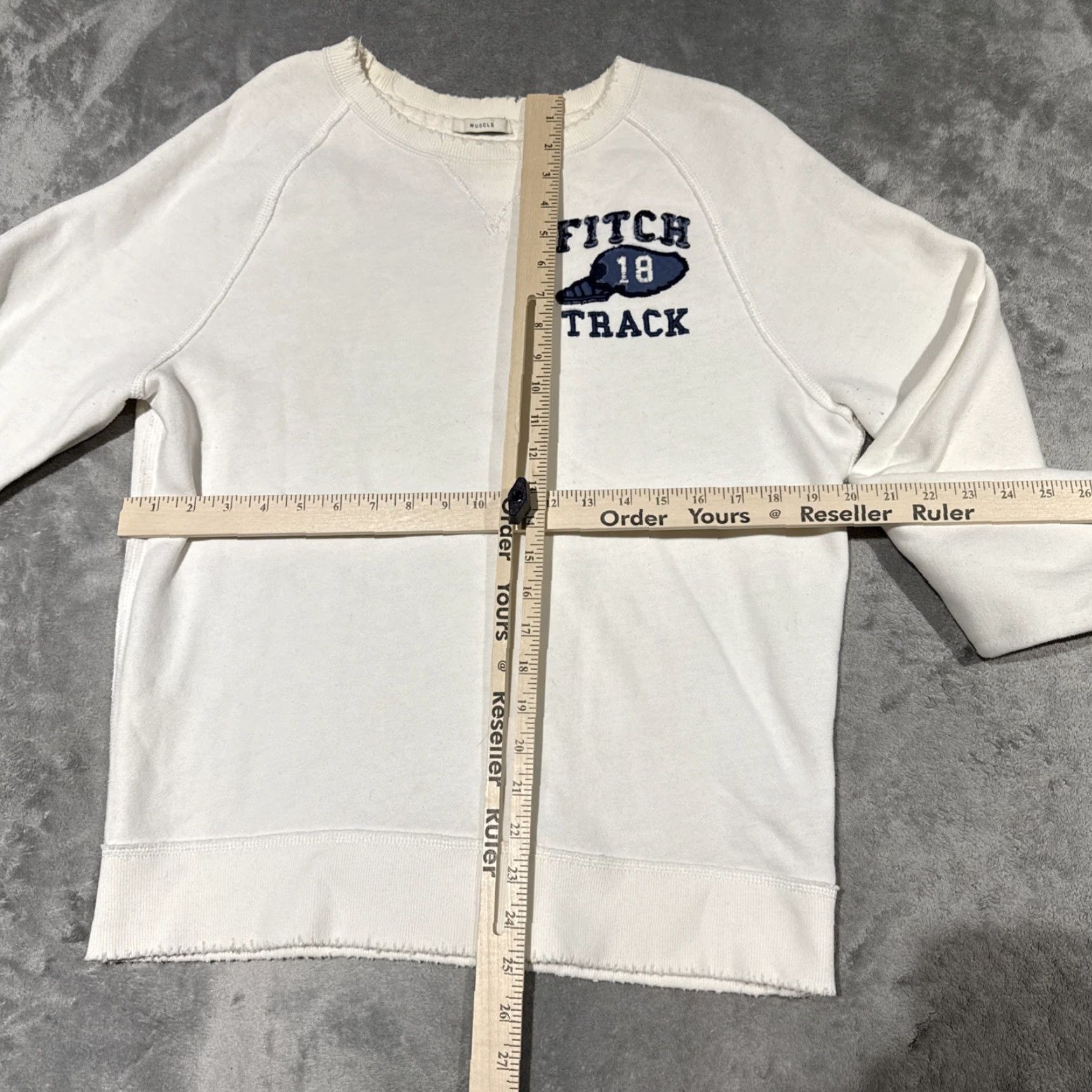 Abercrombie & Fitch Abercrombie & Fitch Shirt Mens Large White Muscle Sweatshirt Spellout Track Crew Size US L / EU 52-54 / 3 - 5 Thumbnail