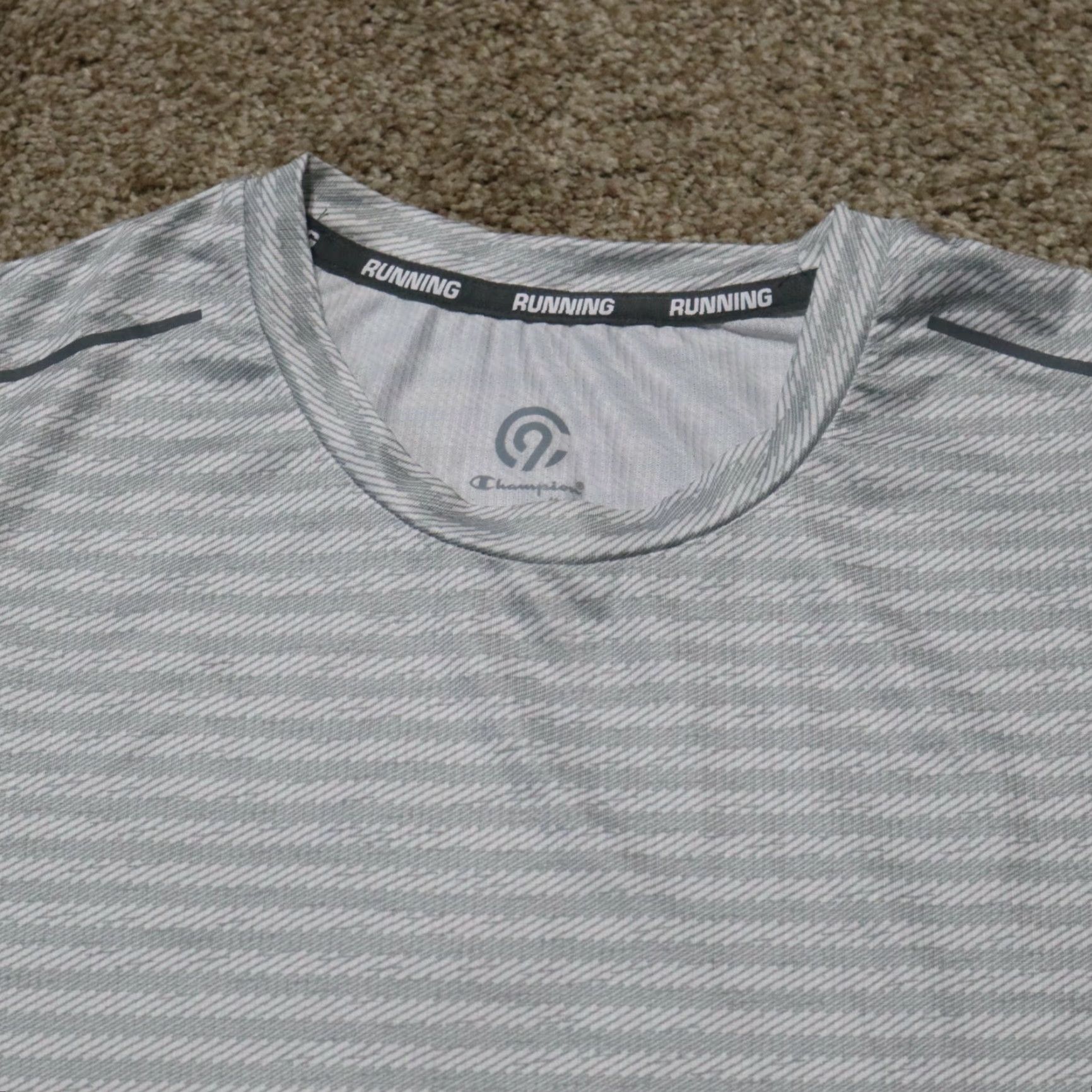 Champion CHAMPION Shirt Women Small Gray Breathable Short Sleeve T-Shirt Activewear 90s? Size S / US 4 / IT 40 - 2 Thumbnail
