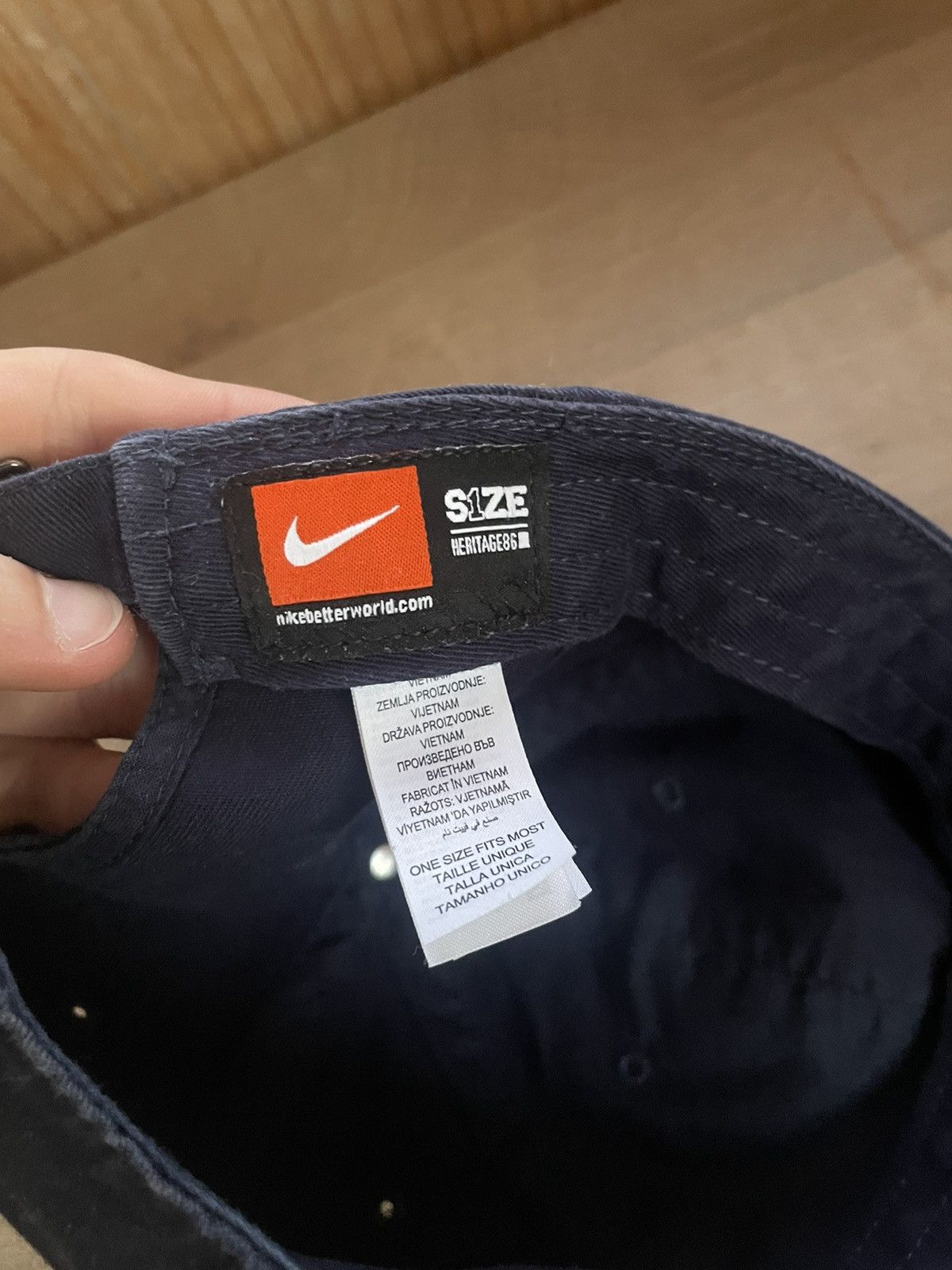 Nike Vintage Nike Big Swoosh Cap Size ONE SIZE - 9 Thumbnail