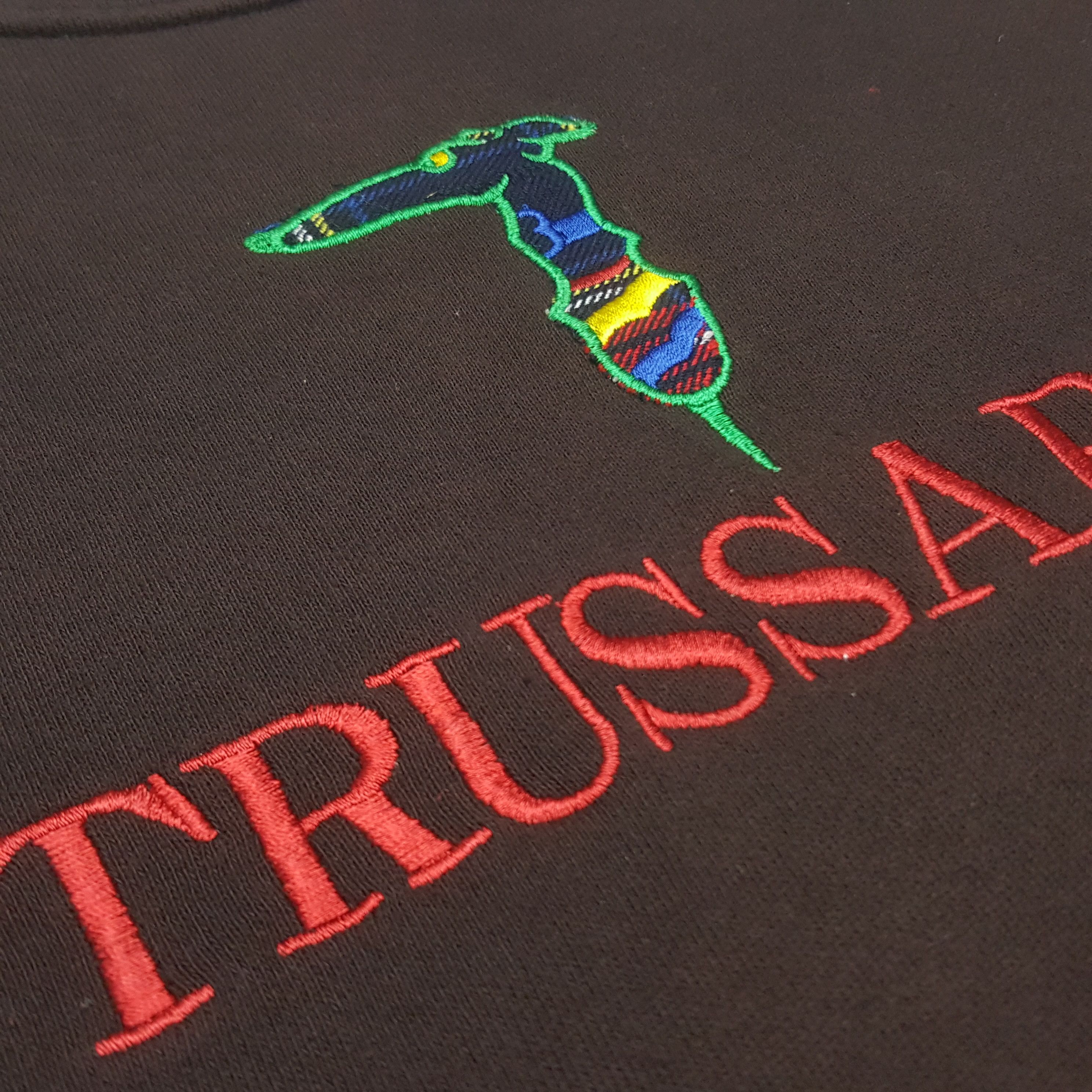 Trussardi Vintage Trussardi Embroidery Logo Sweatshirt Size US L / EU 52-54 / 3 - 9 Thumbnail