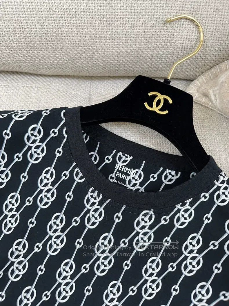 Hermes Hermes Black and White Pig Nose Chain Logo Short Sleeve T- Size XS / US 0-2 / IT 36-38 - 5 Thumbnail