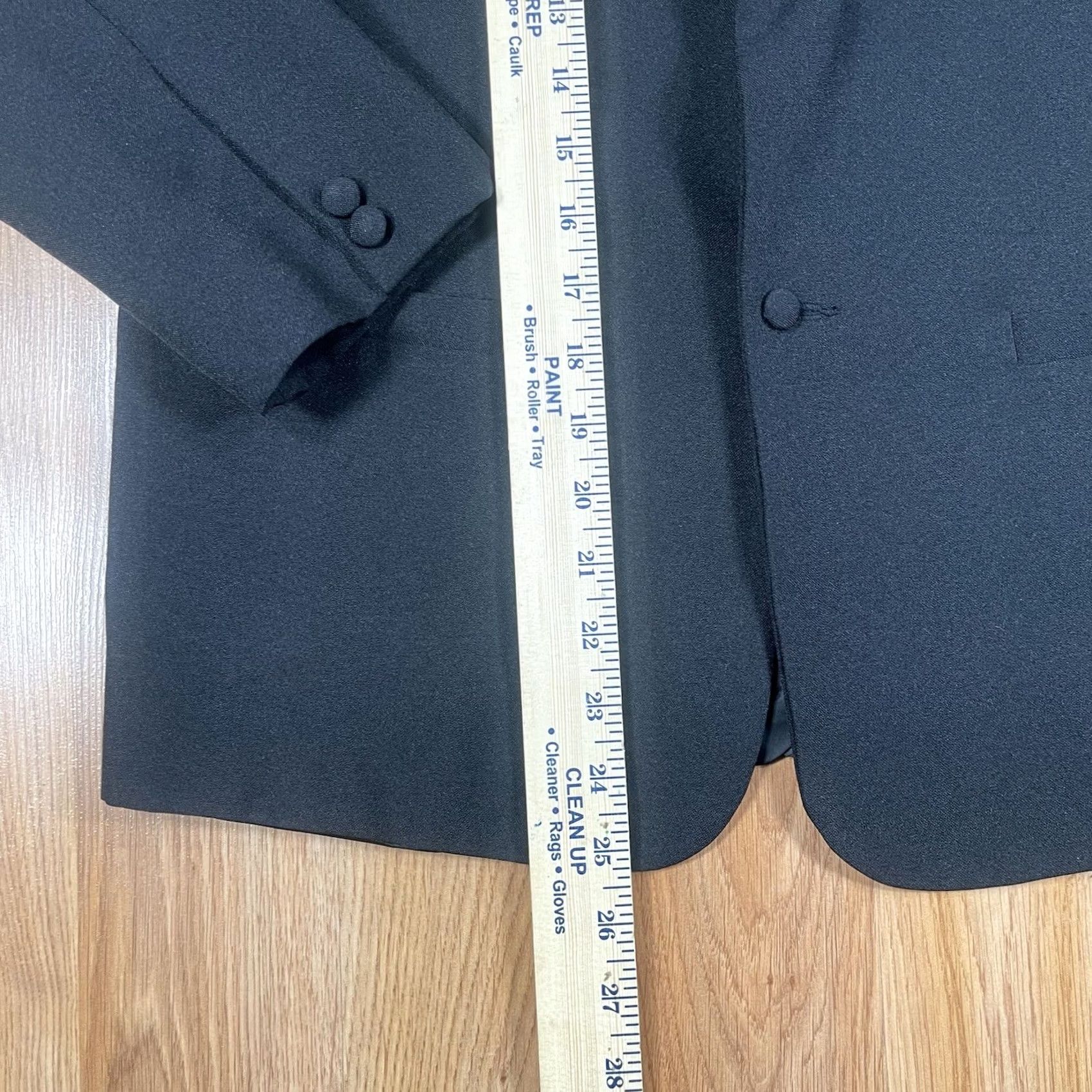 Vintage Gino Giovanni Blazer Womens 14 Black Lined Jacket Business Wear 100% Polyester Blazer Womens 14 Black Lined Jacket Business Wear 100% Polyester Size XL / US 12-14 / IT 48-50 - 4 Thumbnail
