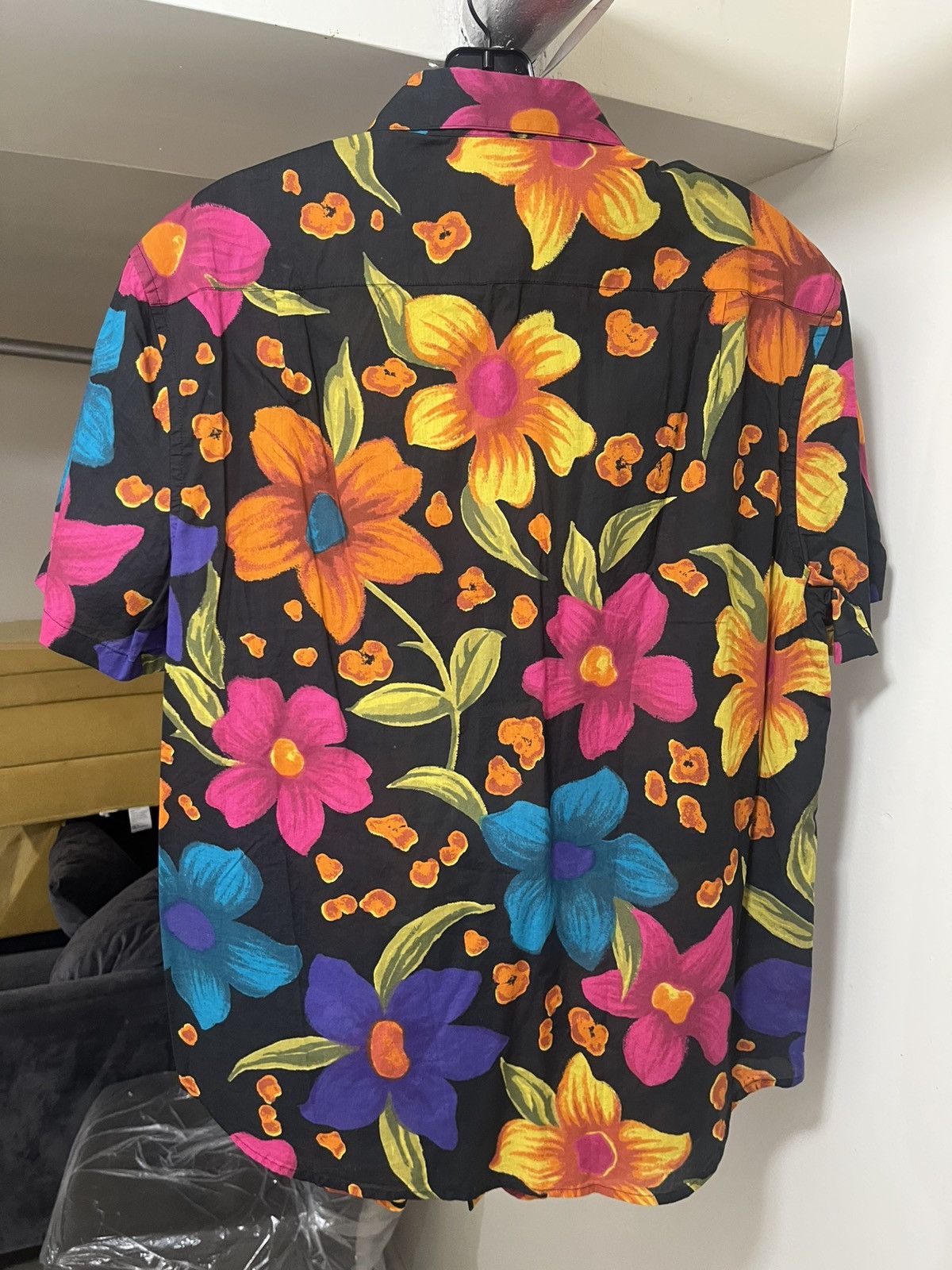 Saint Laurent Paris Saint Laurent Floral Shirt Sz 39/15.5 Size US M / EU 48-50 / 2 - 5 Thumbnail