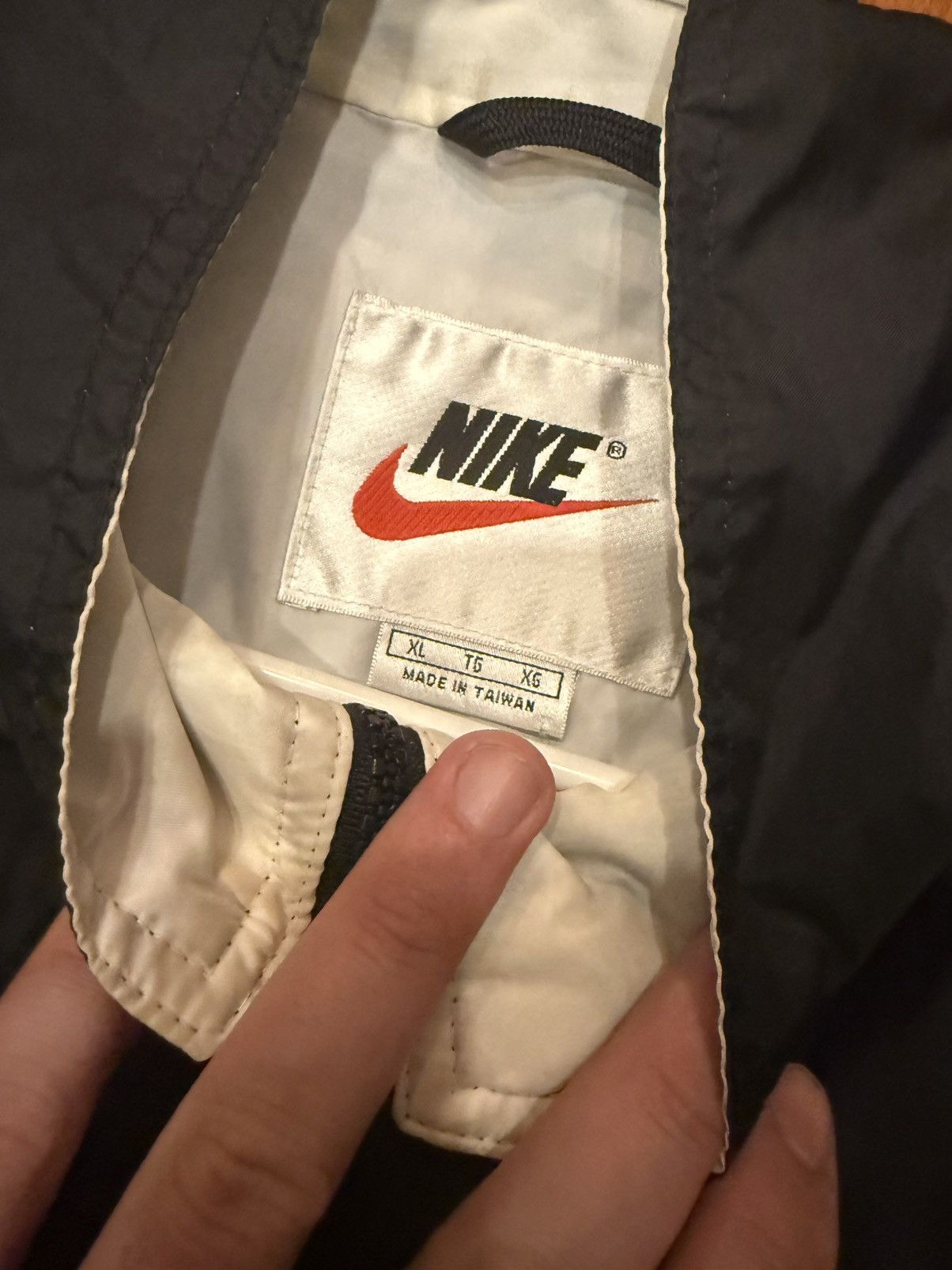 Nike × Vintage Nike vintage windbreaker XL Size US XL / EU 56 / 4 - 4 Thumbnail