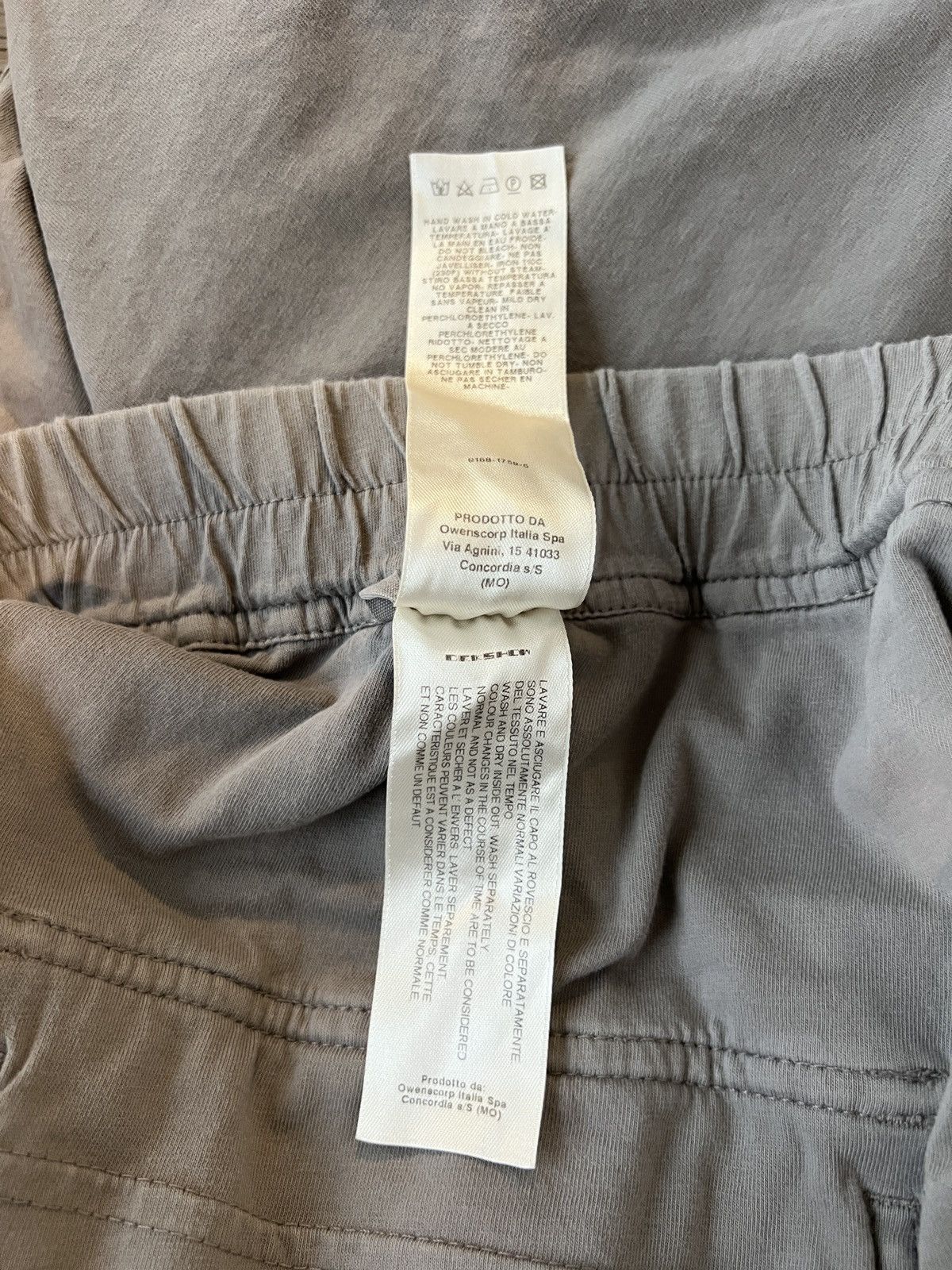 Rick Owens Drkshdw Rick Owens DRKSHDW Grey Drawstring Shorts – Size M Size US 32 / EU 48 - 4 Thumbnail