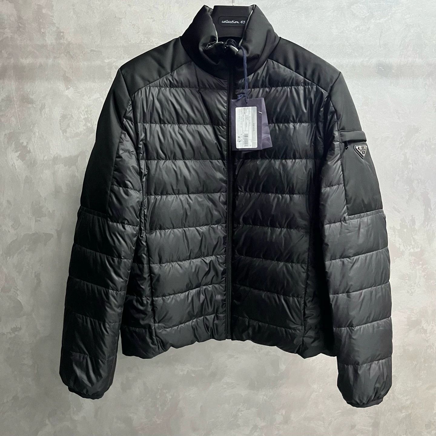Prada Prada Black Stand Collar Loose Down Jacket Size US S / EU 44-46 / 1 - 1 Thumbnail