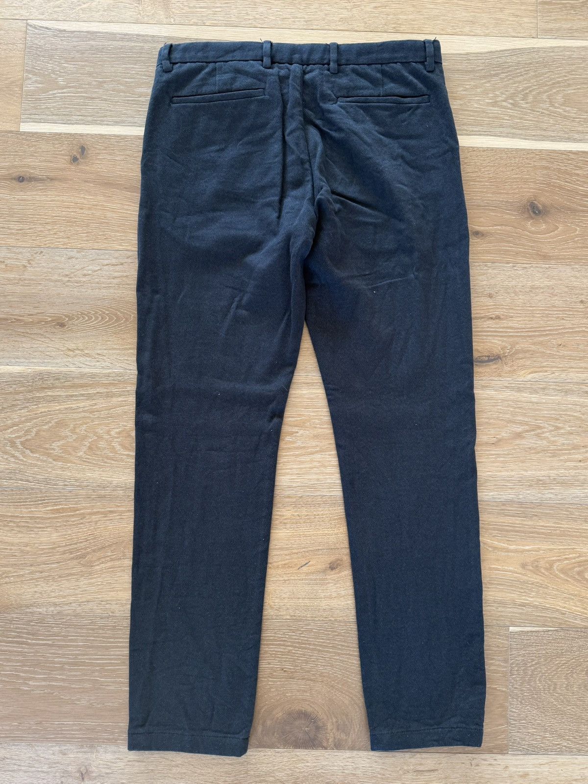 Theory Theory Chinos Textured Dark Grey Casual Pants Men’s Size 34 Size US 34 / EU 50 - 2 Thumbnail