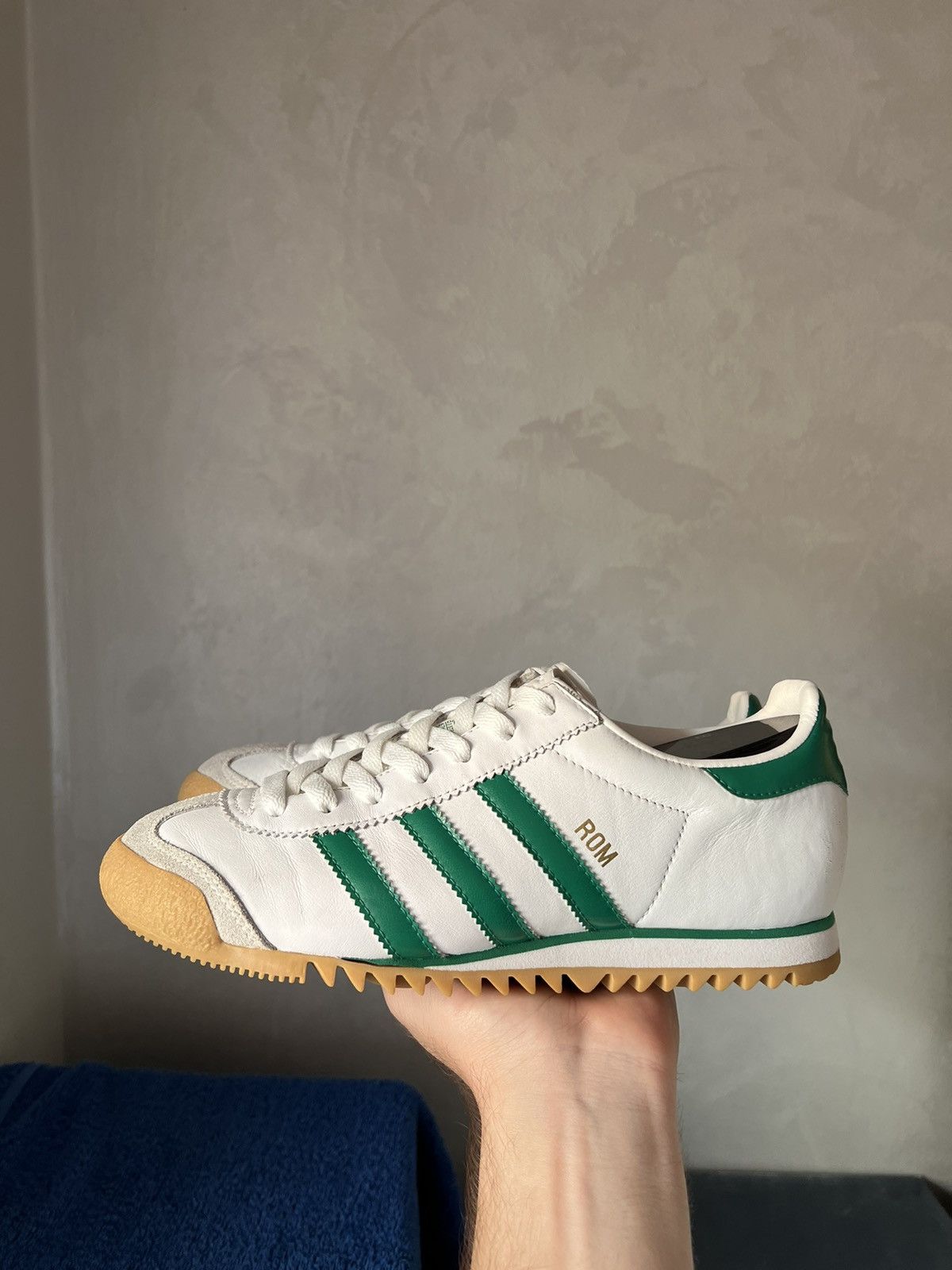 Adidas Rom leather sneakers vintage style