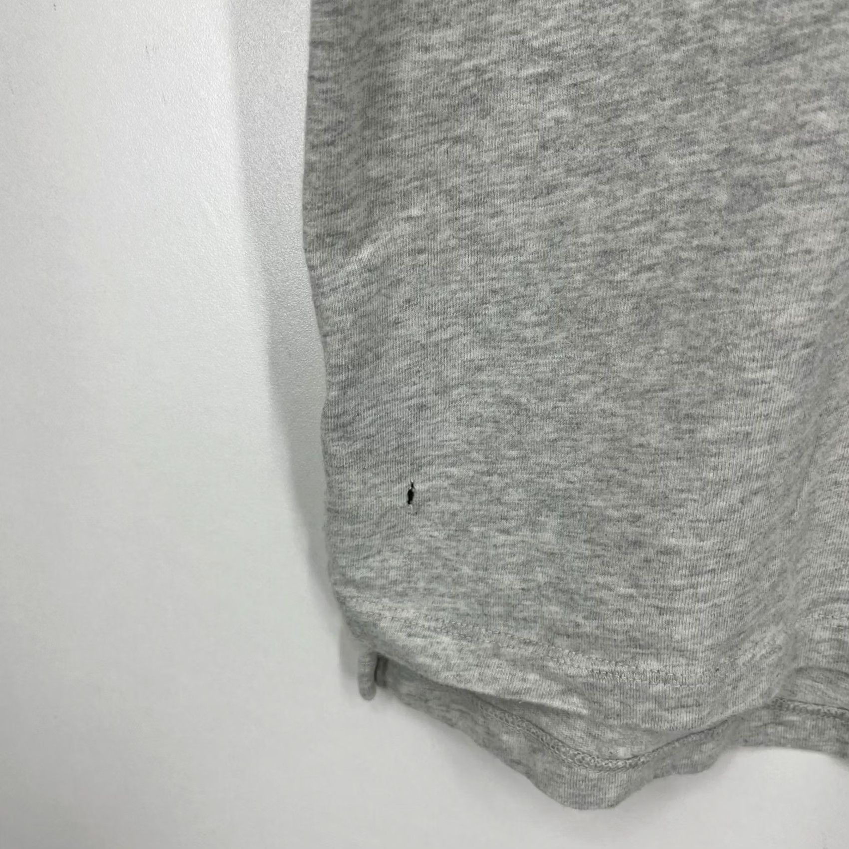 Uniqlo Uniqlo T-Shirt Men M Gray Short Sleeve Crew Neck Cotton Logo Size US M / EU 48-50 / 2 - 6 Thumbnail