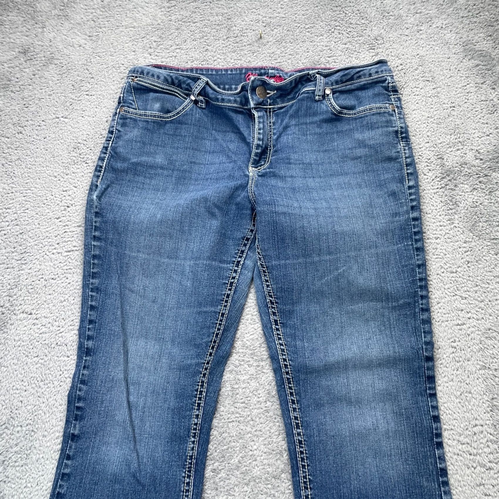 Wrangler Wrangler Jeans Womens 34 Blue Bootcut Denim Logo Button Zipper Stretch 5-Pocket Regular Inseam 33in Cotton Spandex Size 24" / US 00 / IT 34 - 5 Thumbnail