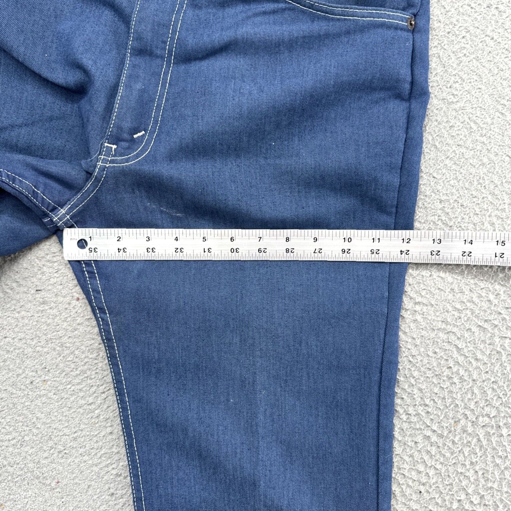 Levi's VINTAGE Levi’s Jeans For Men White Tab Medium Wash Denim Size 34x36 Blue 70s Straight Mens Size US 34 / EU 50 - 7 Thumbnail