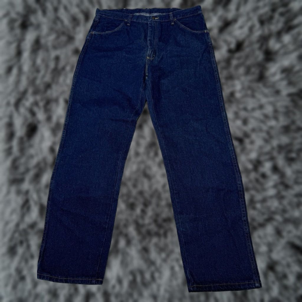Vintage **Rustler Mens Heavyweight Blue Workwear Jeans Regular Fit 38 X 32** User: Rustler Mens Heavyweight Blue Workwear Jeans Regular Fit 38 X 32 Size US 38 / EU 54 - 1 Thumbnail