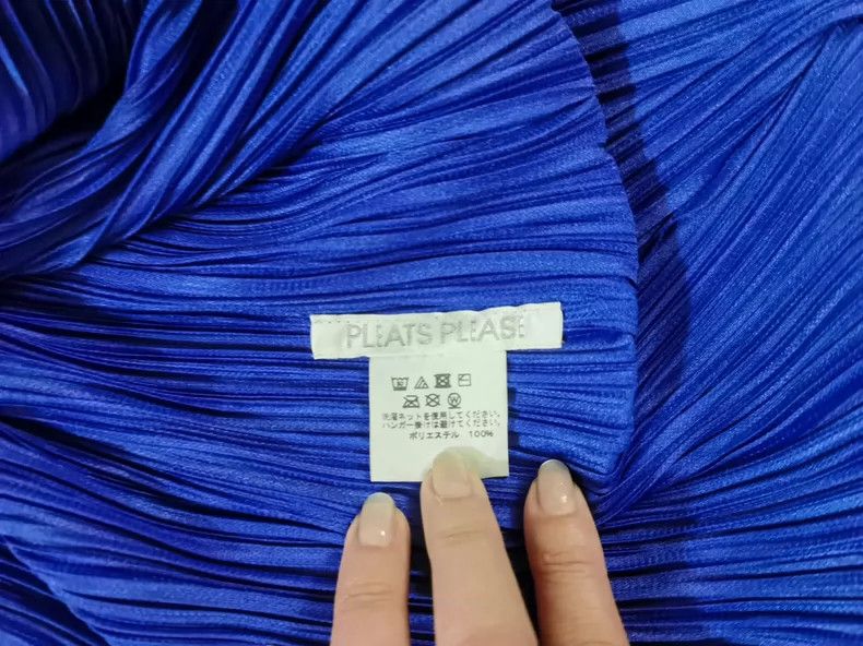 Issey Miyake issey miyake Blue disc coat Size XXL / US 16-18 / IT 52-54 - 2 Thumbnail