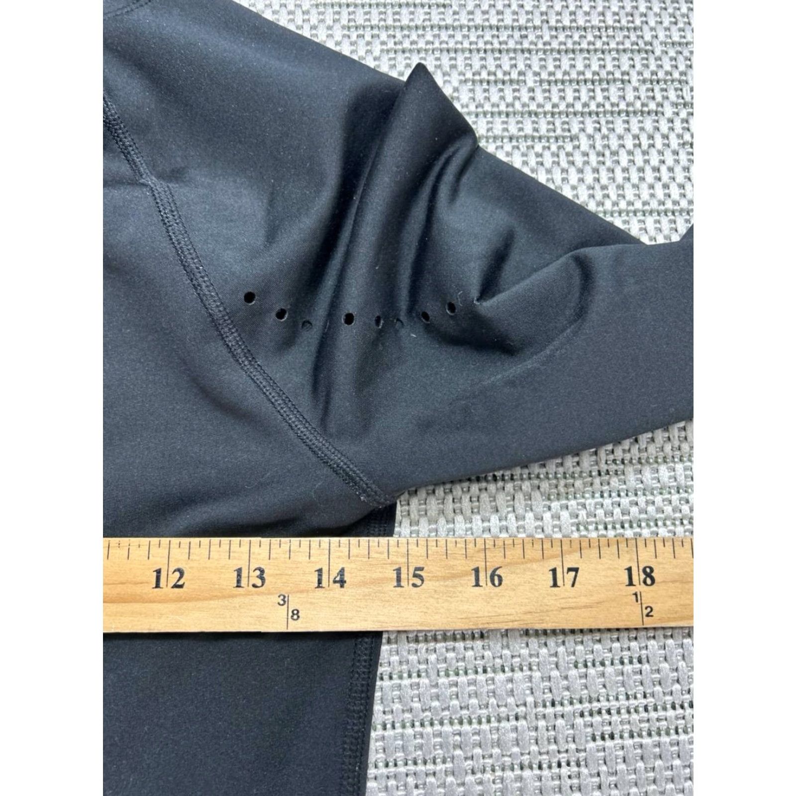 Nike Nike Pro Shirt Womens Small Black Running Pullover Size S / US 4 / IT 40 - 6 Thumbnail