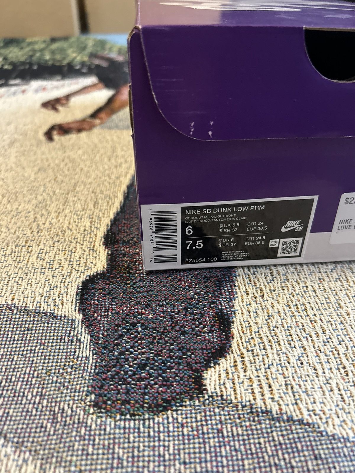 Nike Nike SB “City of Love” Size US 6 / EU 39 - 9 Thumbnail