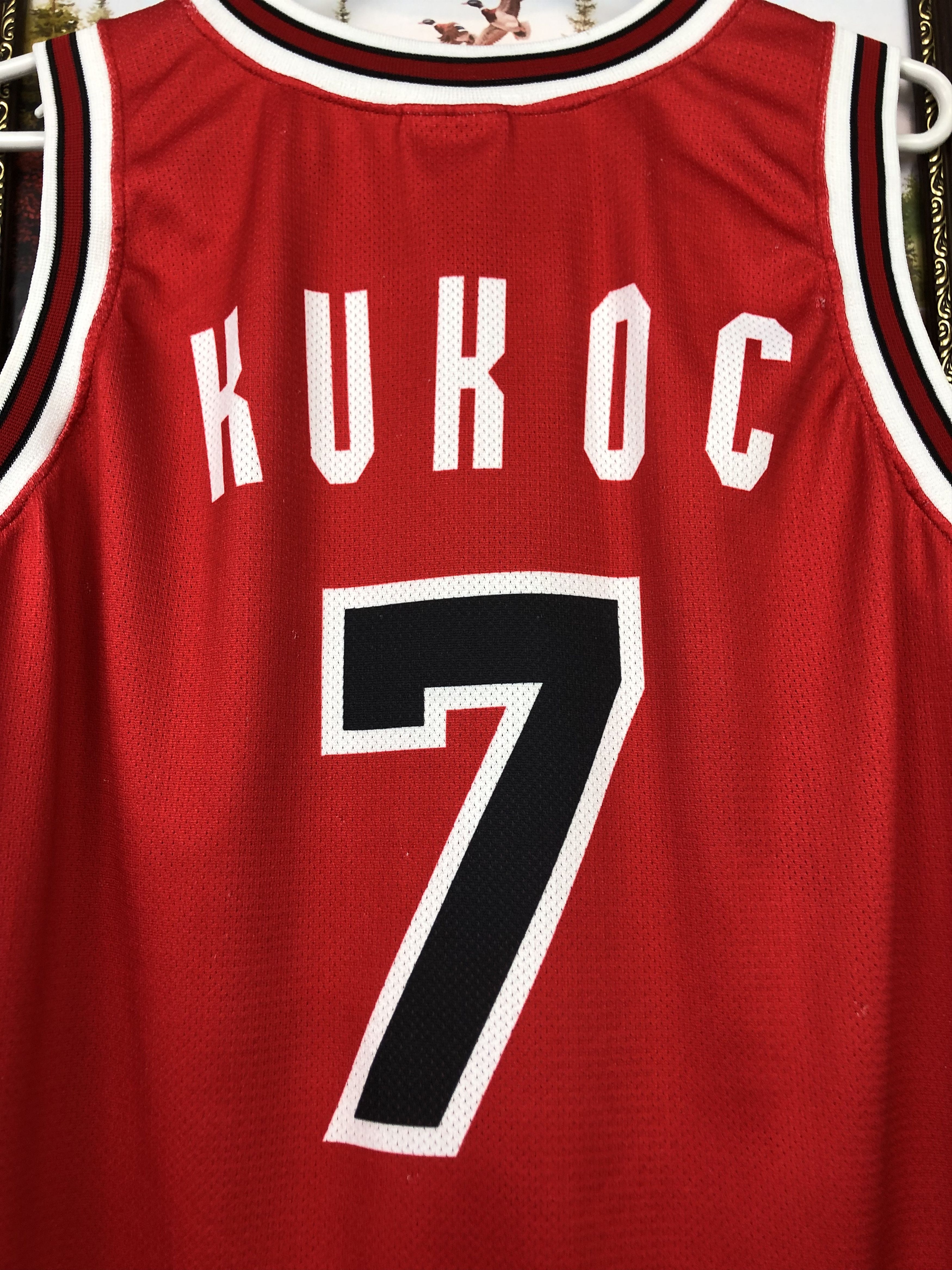 Champion Vintage Champion Chicago Bulls Toni Kukoc Jersey NBA Tee Size US M / EU 48-50 / 2 - 11 Thumbnail