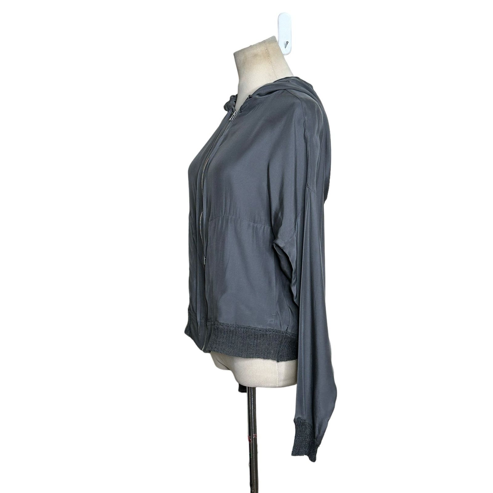 ATM Anthony Thomas Melillo ATM Gray Silk Charmeuse Zip-Front Hoodie Jacket size Small Size S / US 4 / IT 40 - 8 Thumbnail
