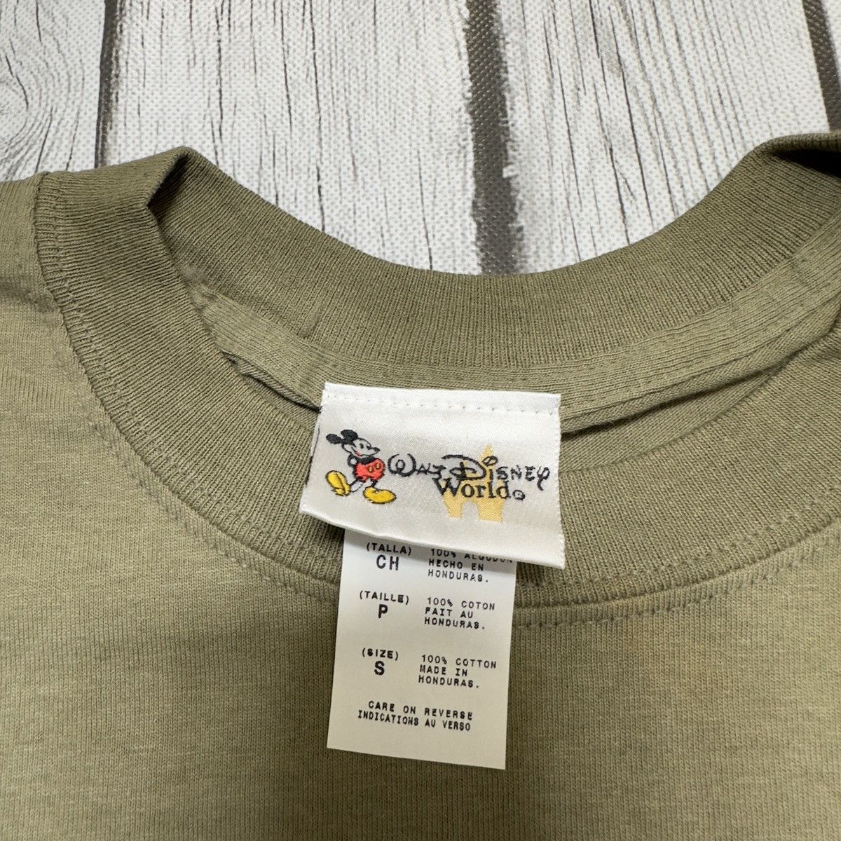 Disney × Vintage Vintage Rose & Crown Dining Room tee Size US S / EU 44-46 / 1 - 5 Thumbnail