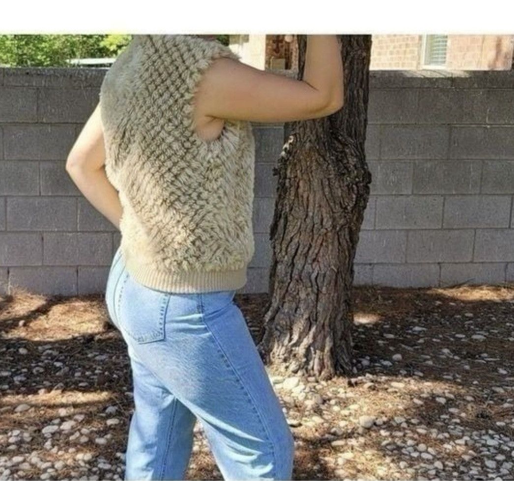 Other Vintage furry vest sweater Betmar medium sandy brown retro Size M / US 6-8 / IT 42-44 - 2 Thumbnail