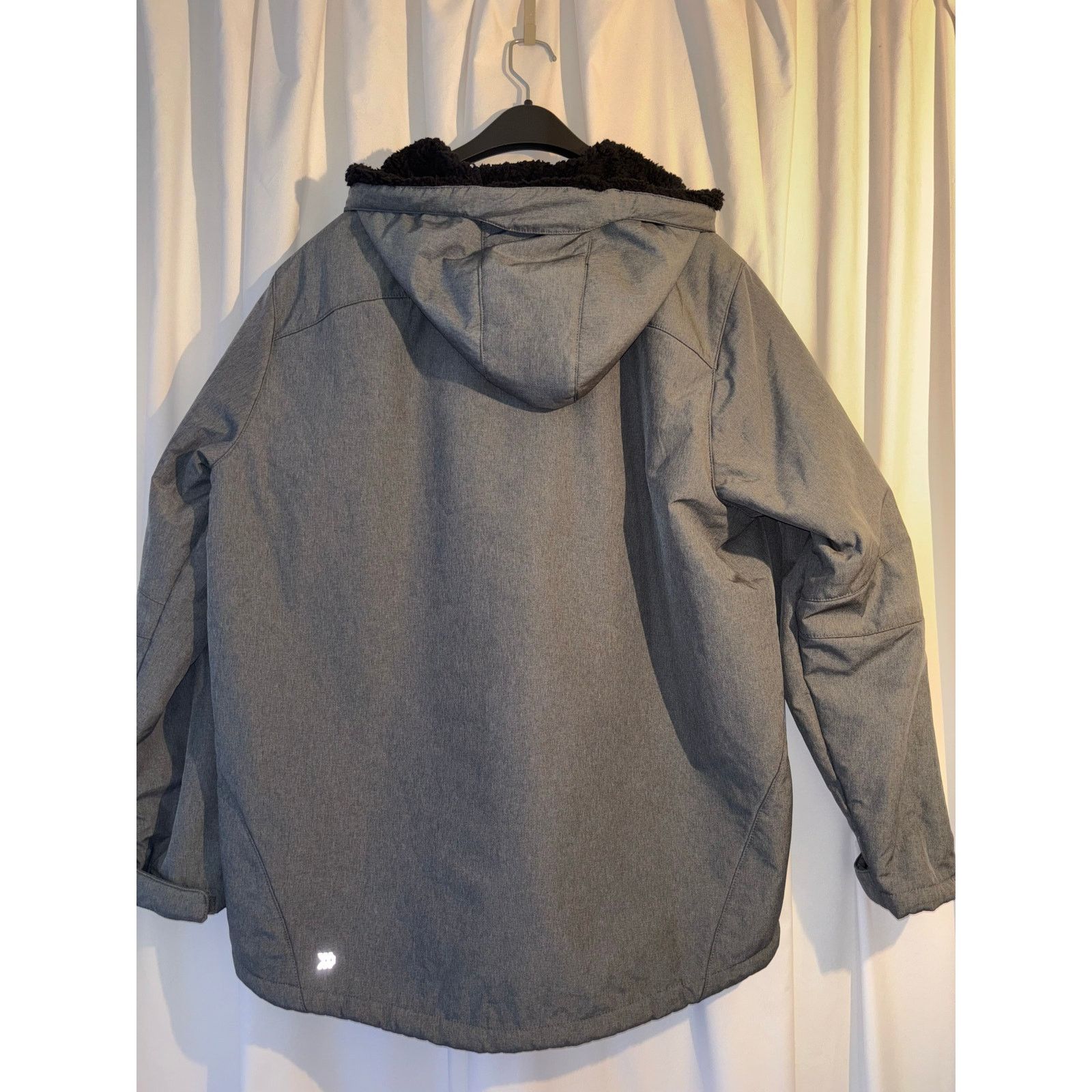 The Unbranded Brand All In Motion Gray Hooded Jacket Extra Large Size US XL / EU 56 / 4 - 10 Thumbnail