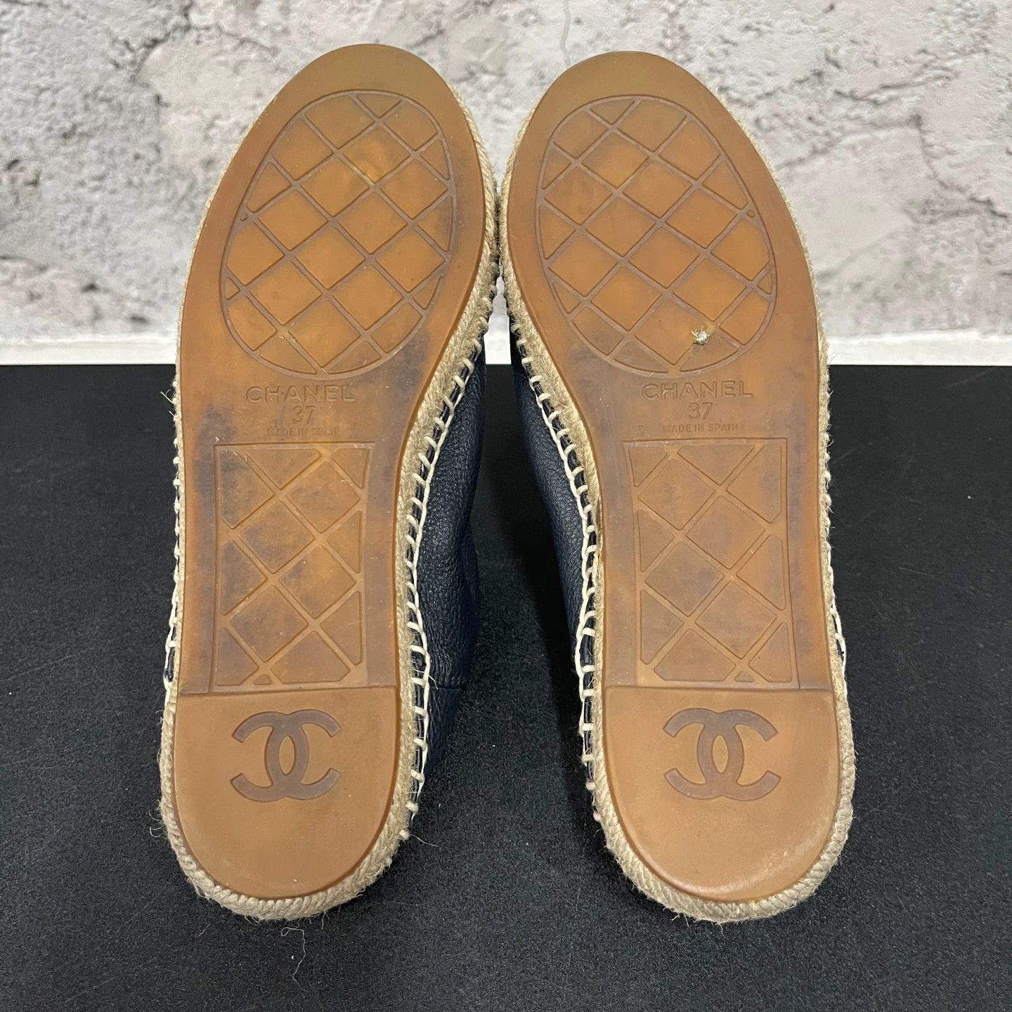 Chanel Chanel Fisherman shoes 37 as is Size US 6 / IT 36 - 7 Thumbnail