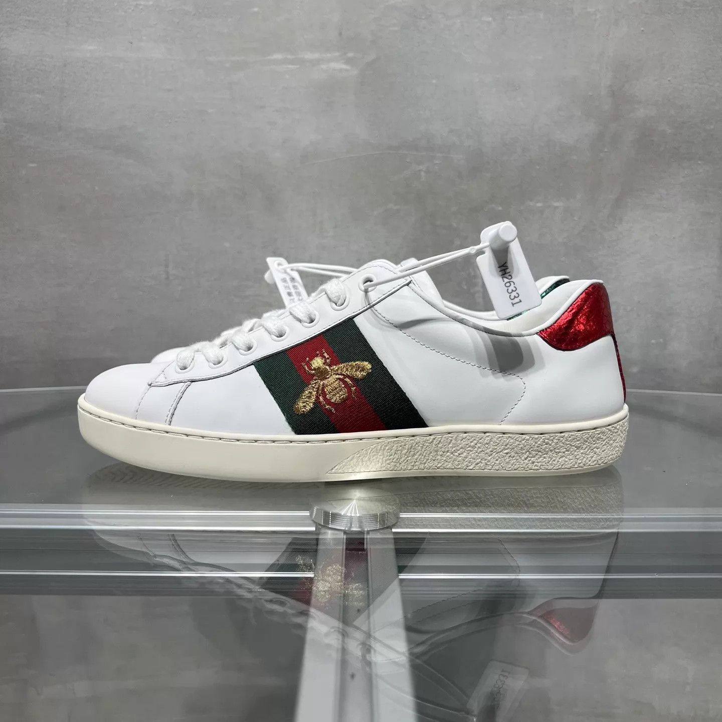 Gucci Gucci Bee White Sneaker UK5 (39) YH26331 Size US 6 / EU 39 - 3 Thumbnail