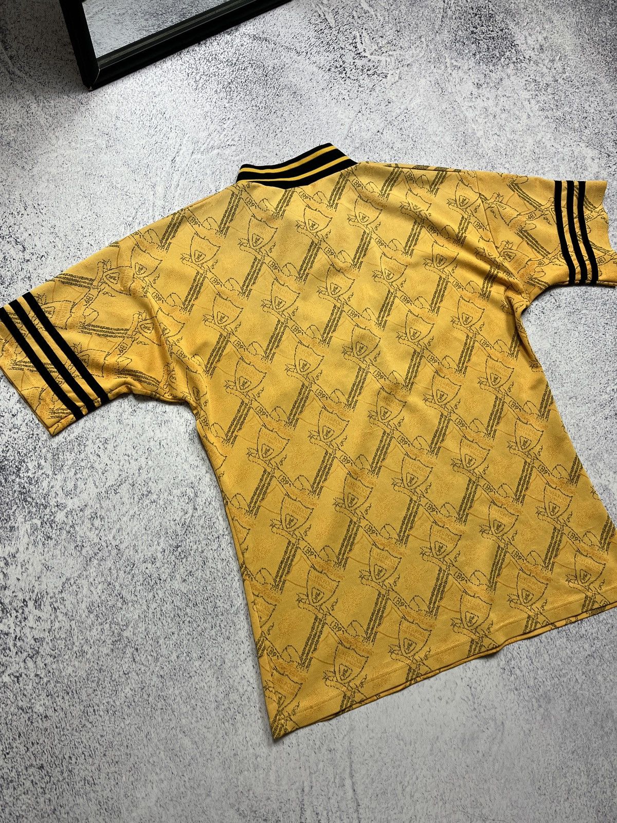 Adidas Vintage Adidas Liverpool 1994 1996 Third Shirt Soccer Jersey Size US M / EU 48-50 / 2 - 15 Thumbnail