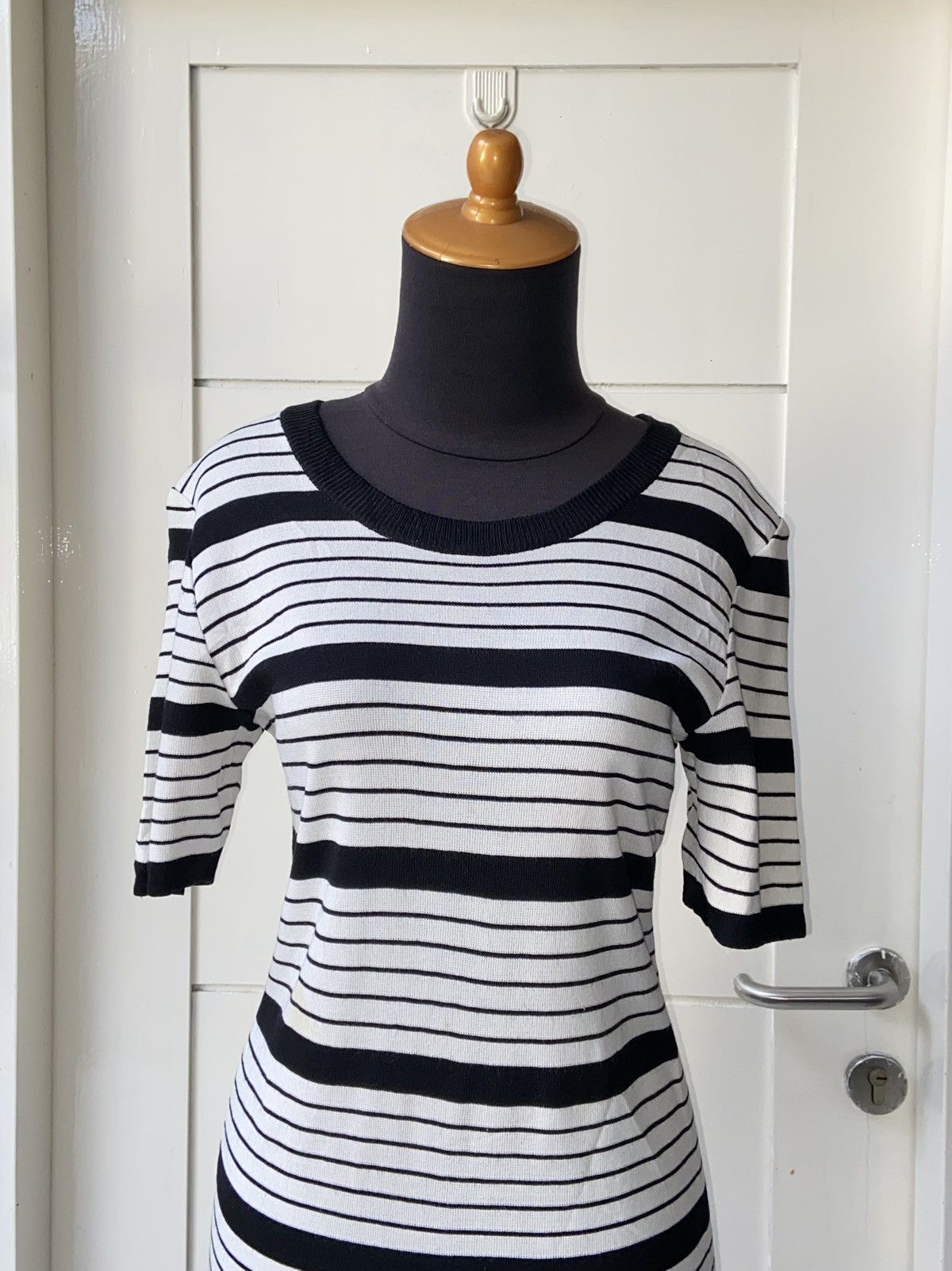 Yves Saint Laurent Yves Saint Laurent Striped Midi Dress Size XXS / US 00 / IT 34 - 14 Thumbnail