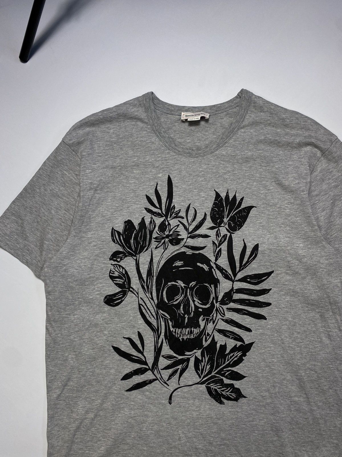 Alexander McQueen Alexander McQueen T-shirt Skull Flower Logo Size US M / EU 48-50 / 2 - 3 Thumbnail