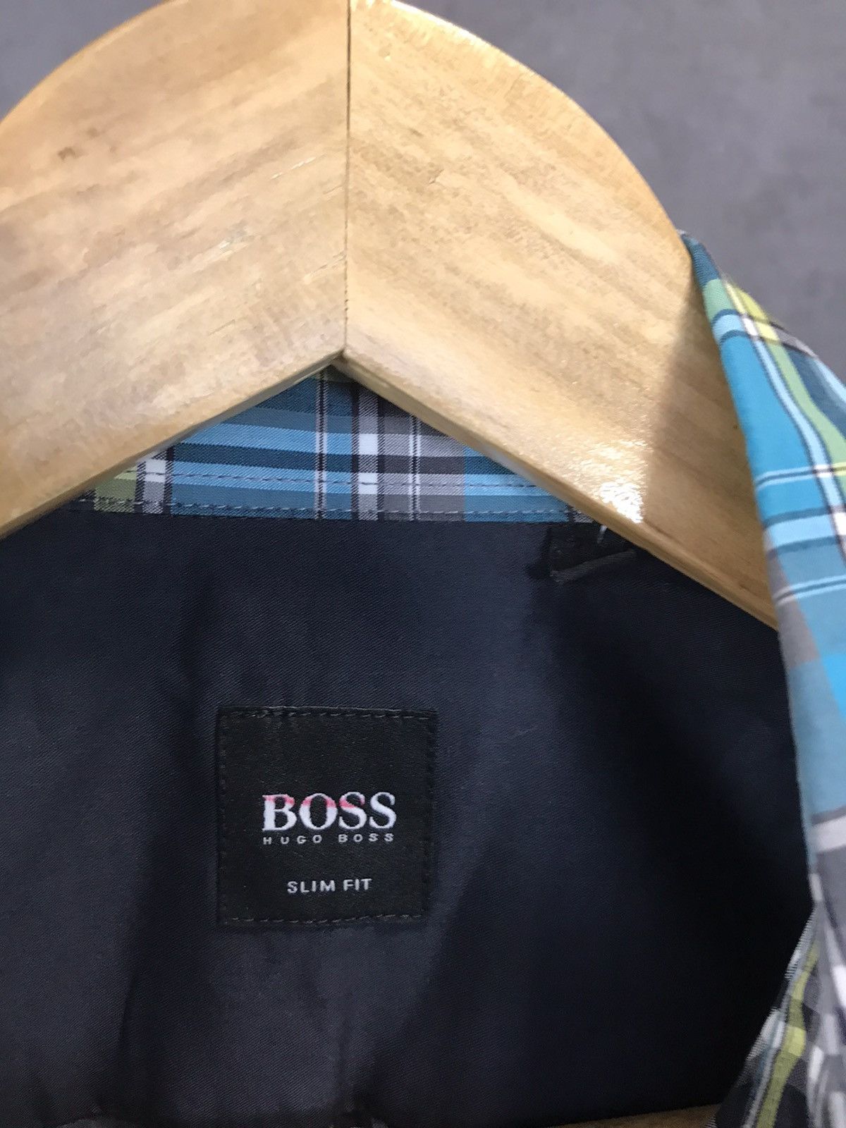 Hugo Boss Hugo Boss designer shirt Size US S / EU 44-46 / 1 - 4 Thumbnail