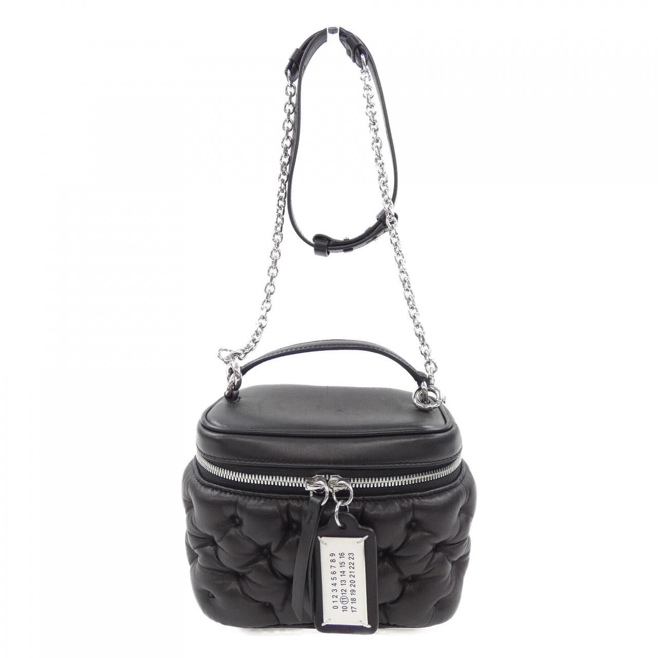 Maison Margiela Maison Margiela Maison Margiela SB2WD0091 P6434 Sheepskin Bag Leather Crossbody Bag SB2WD0091 DUTY FREE for USA Size ONE SIZE - 1 Thumbnail