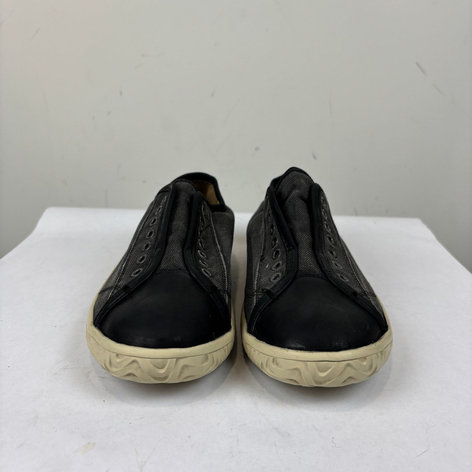 John Varvatos John Varvatos Star USA Hattan Laceless Sneakers Shoes 8M Size US 8 / EU 41 - 2 Thumbnail