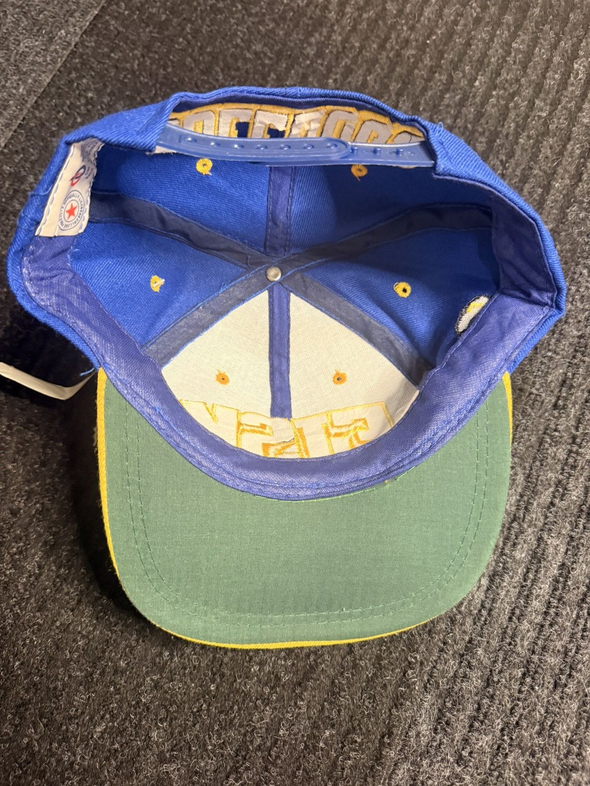 Other Vintage fisk bulldogs cap boy snapback hat Size ONE SIZE - 4 Thumbnail