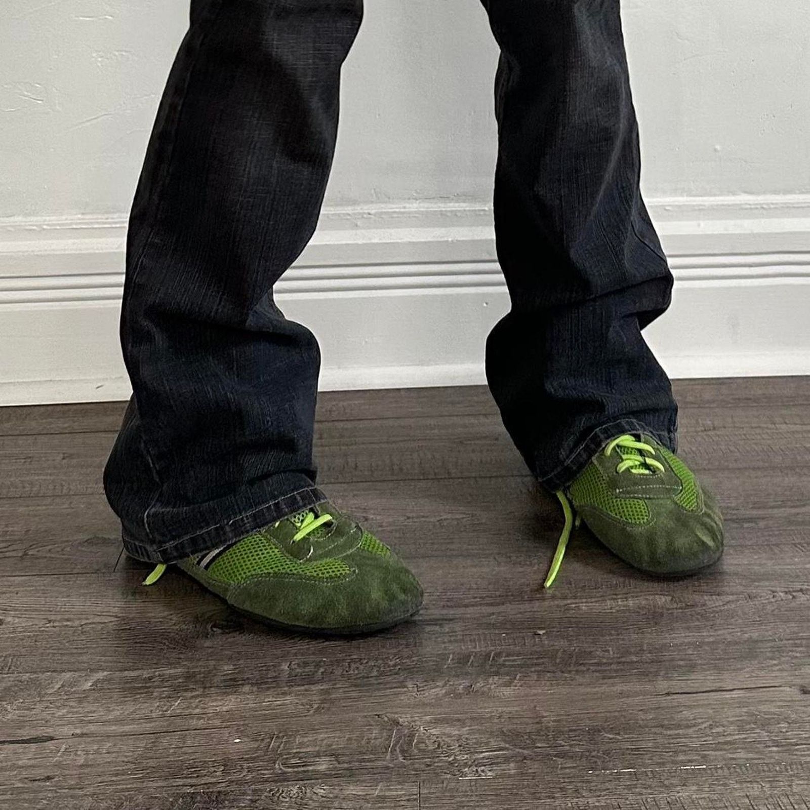 Vintage Vintage Hi Top Striped Slim Green Wrestling Shoes  display picture 2