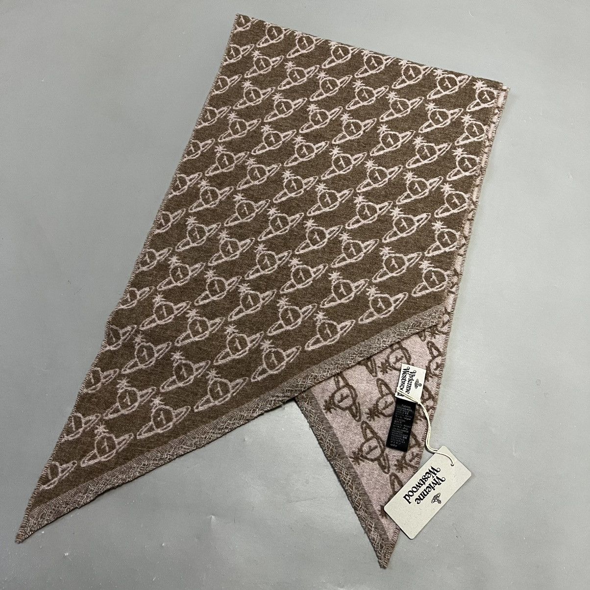 Vivienne Westwood Vivienne Westwood Two Point Reversible Scarf NEW with tags Size ONE SIZE - 4 Thumbnail